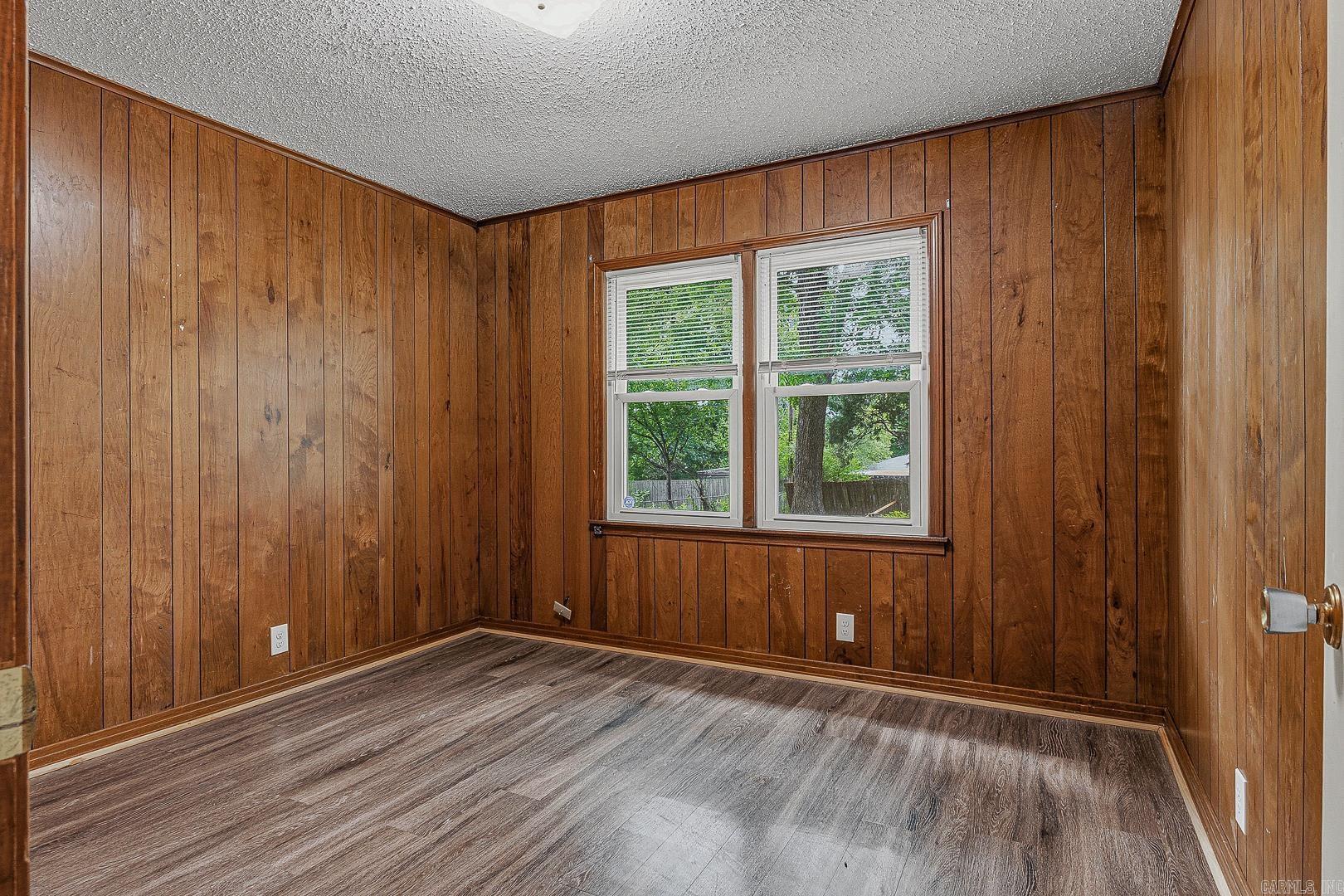 BROOKHAVEN ADD - Residential
