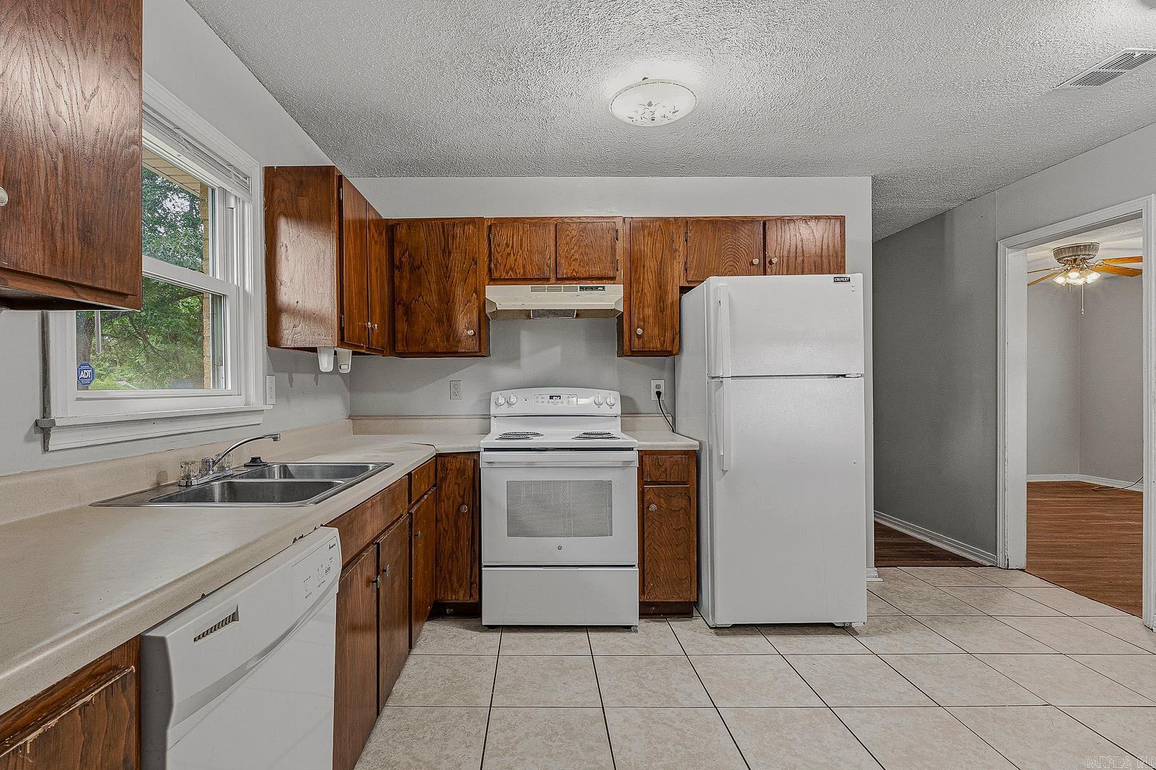 BROOKHAVEN ADD - Residential