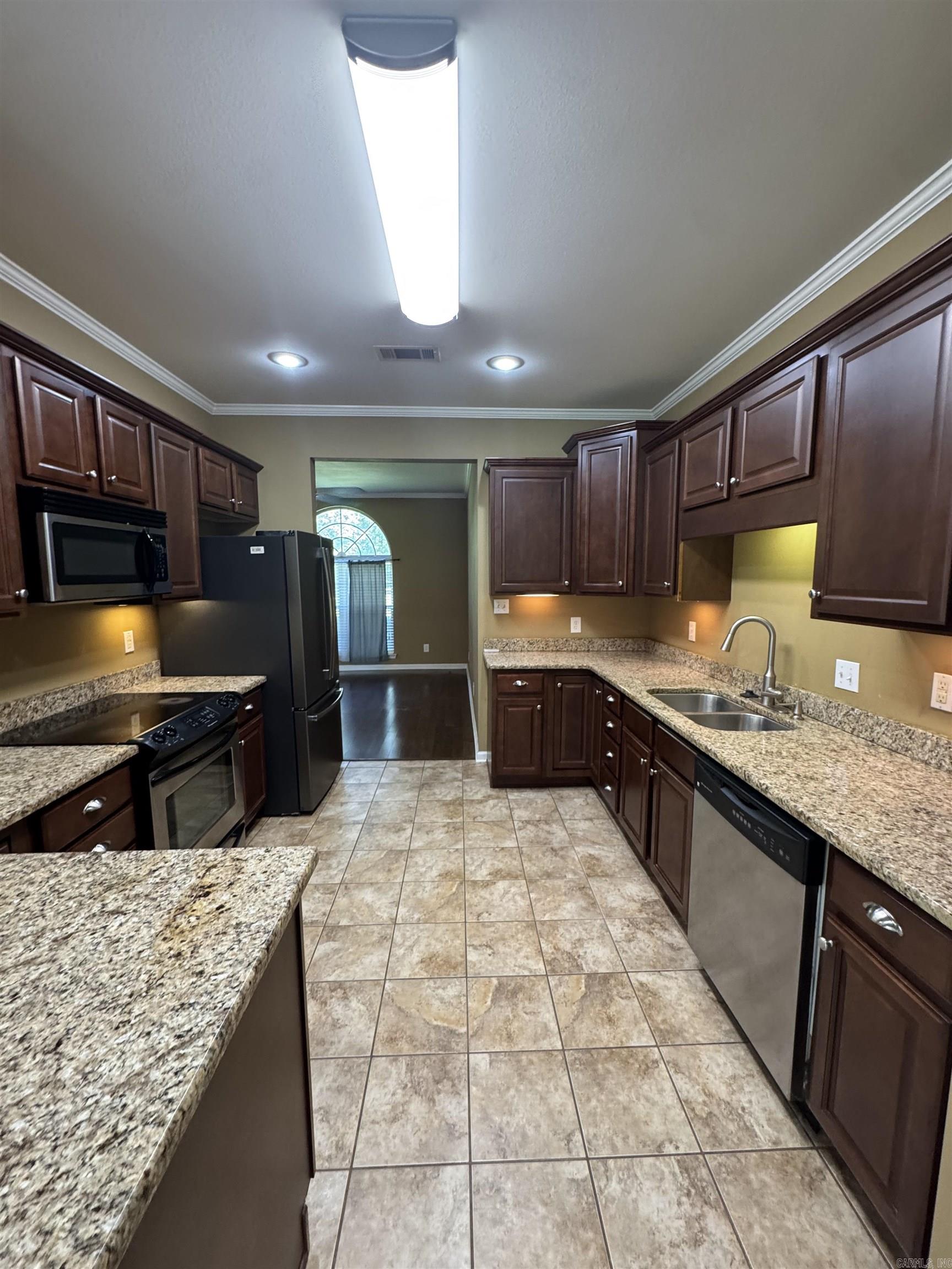 WILDWOOD PARK SOUTH MINOR - Residential