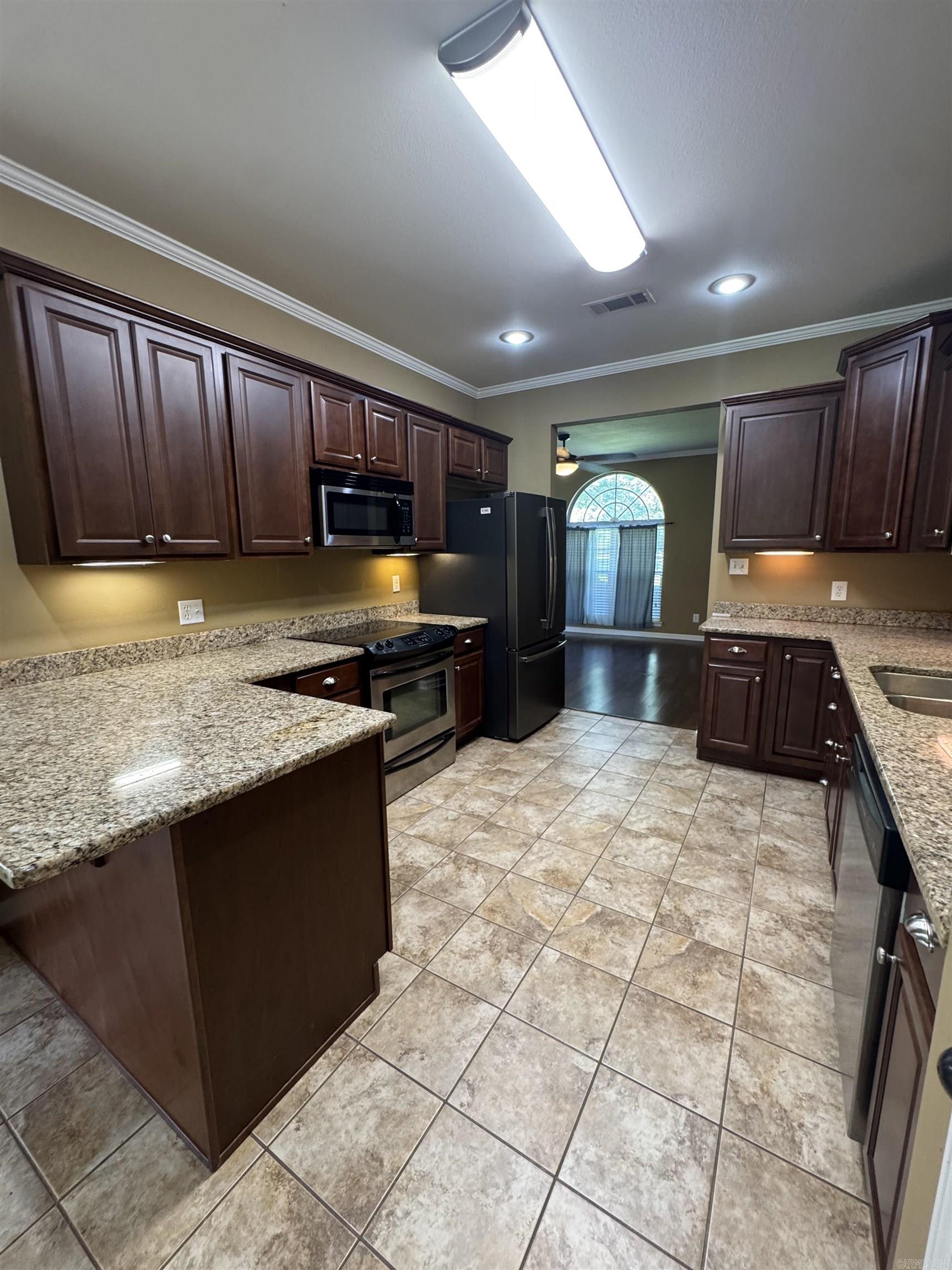 WILDWOOD PARK SOUTH MINOR - Residential