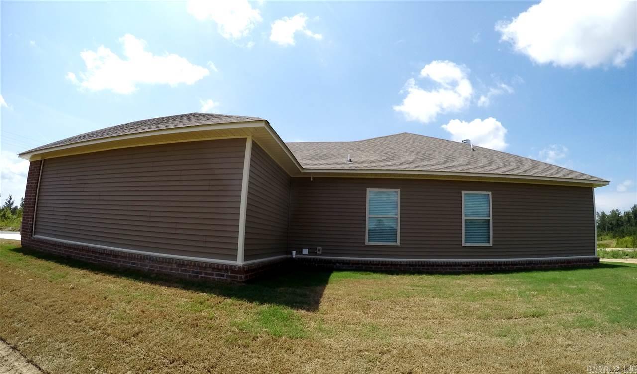 Holly Estates - Residential