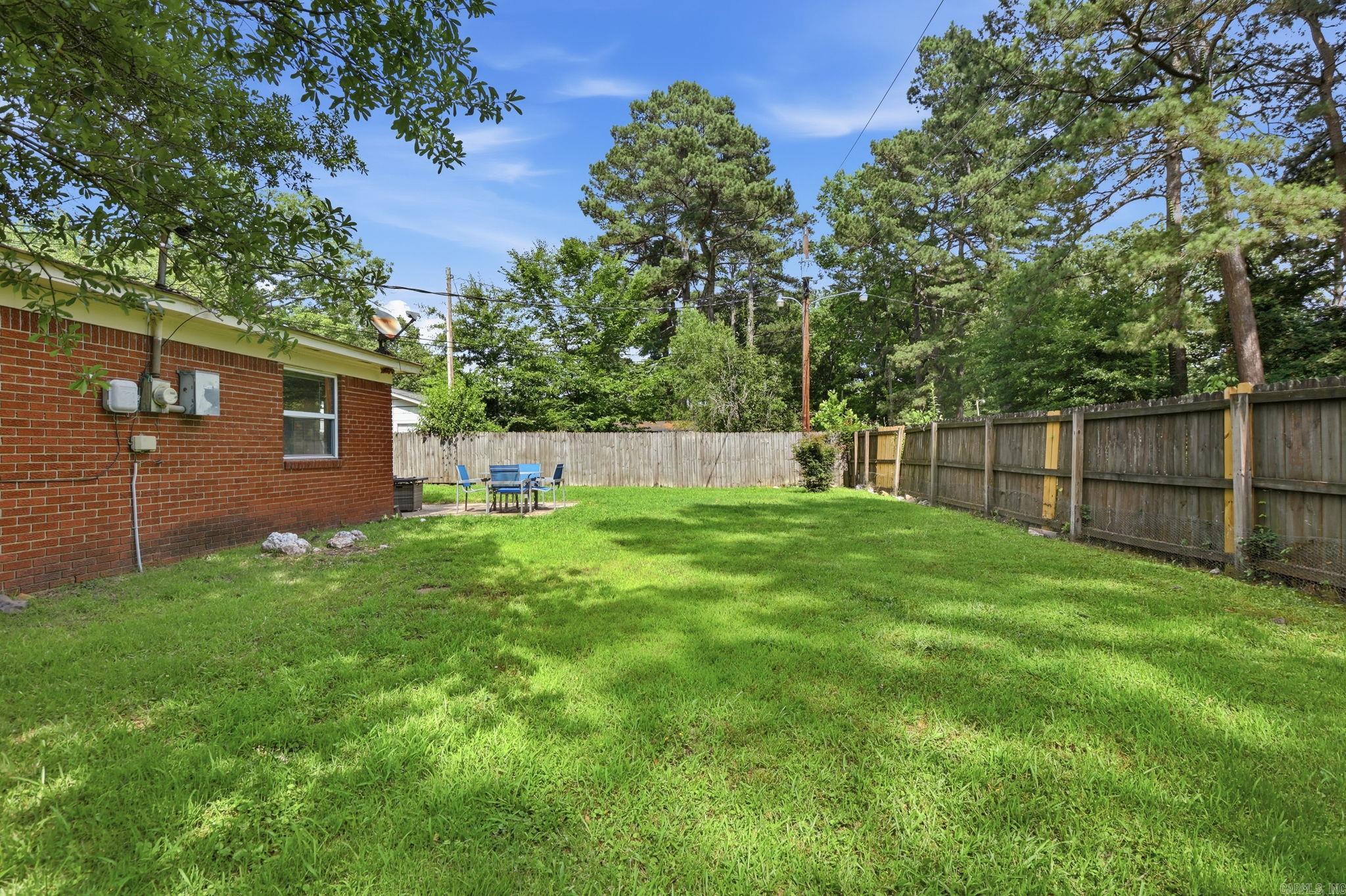 TOWERING PINES - Residential