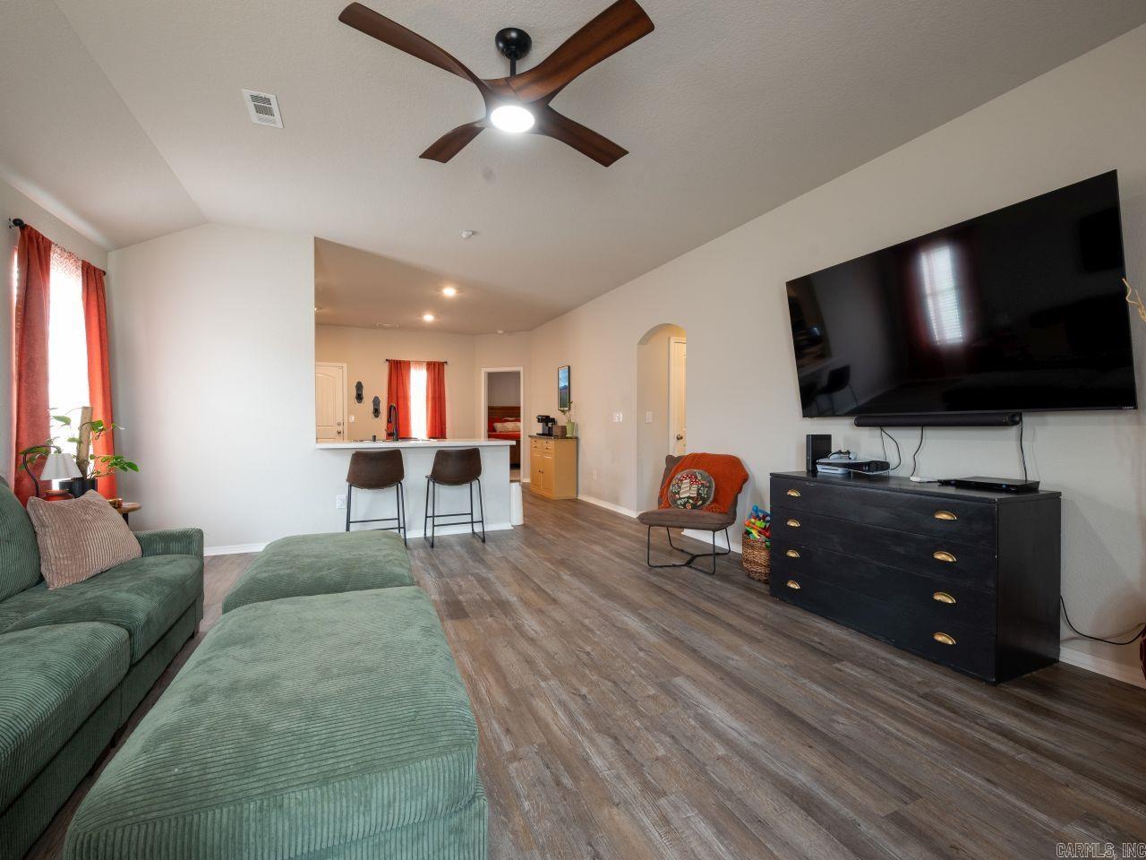 STAGECOACH MEADOWS - Residential