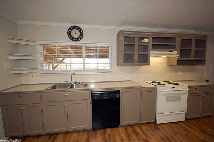 Tanglewood Acres - Residential