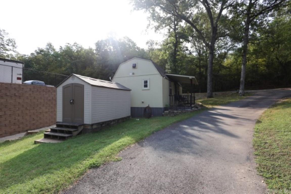 Lake Hamilton Outside - Residential