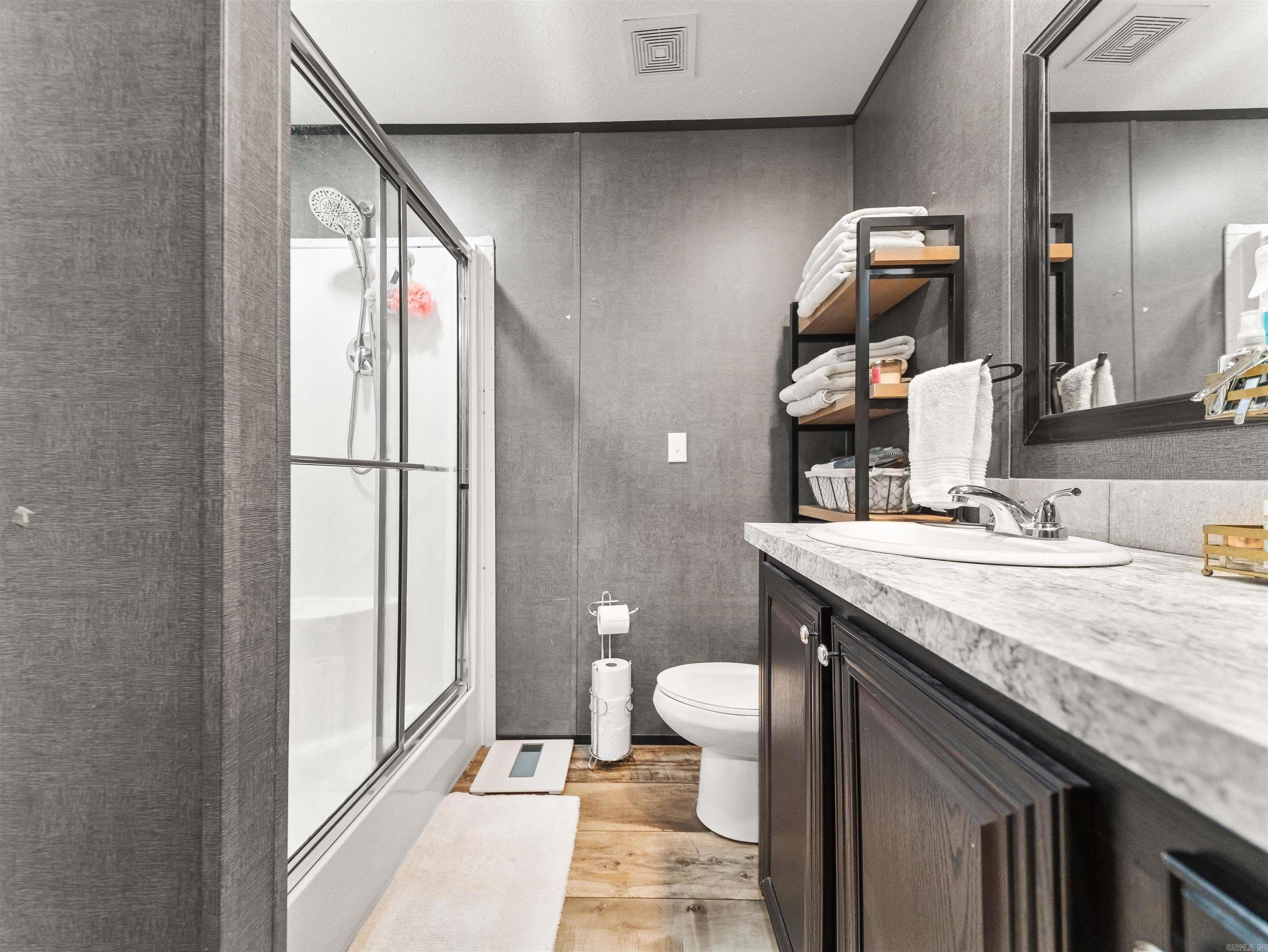 Metes & Bounds - Residential
