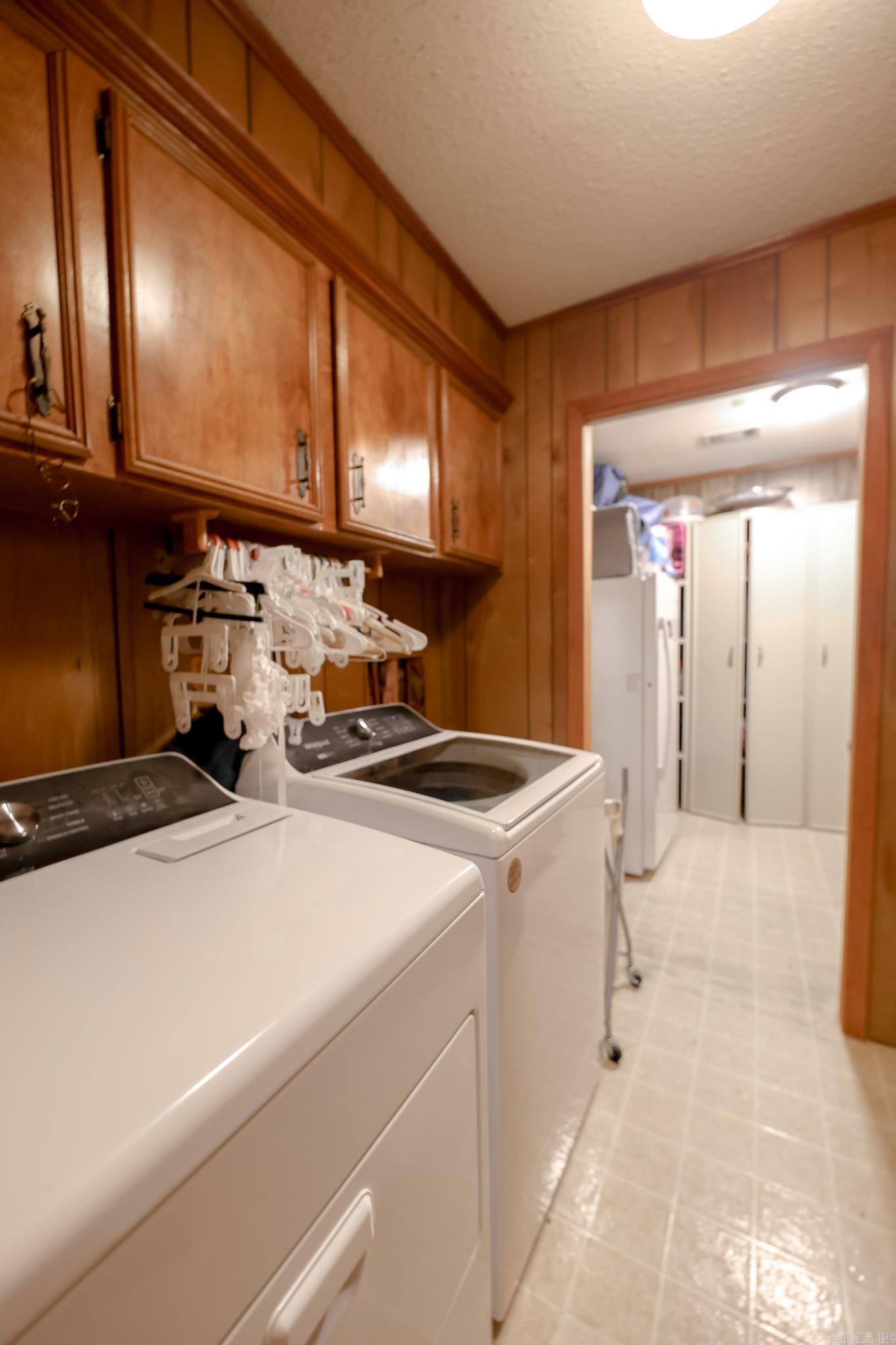 CHEROKEE HILLS 1 - Residential