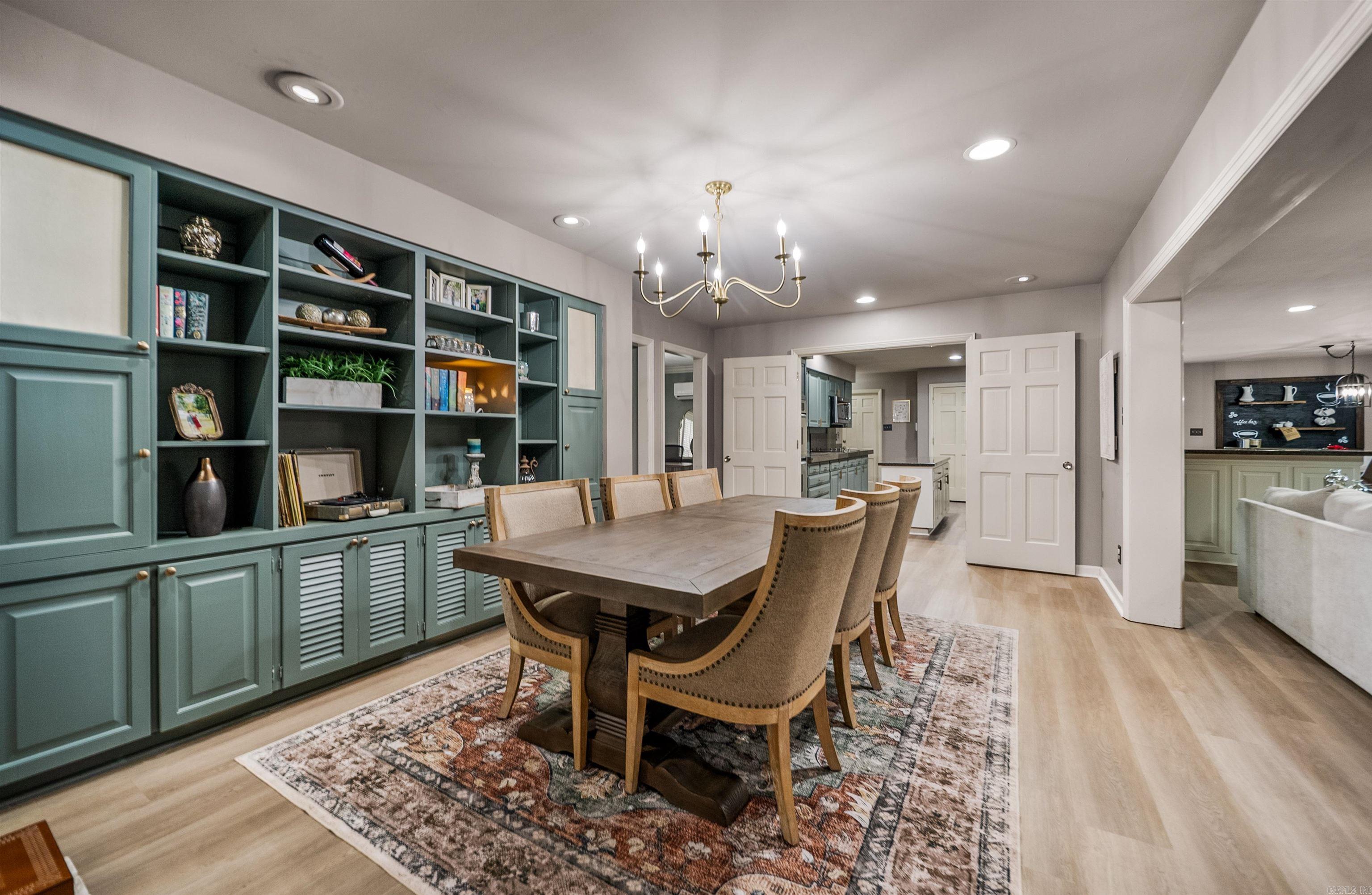 PLEASANT VALLEY - Residential