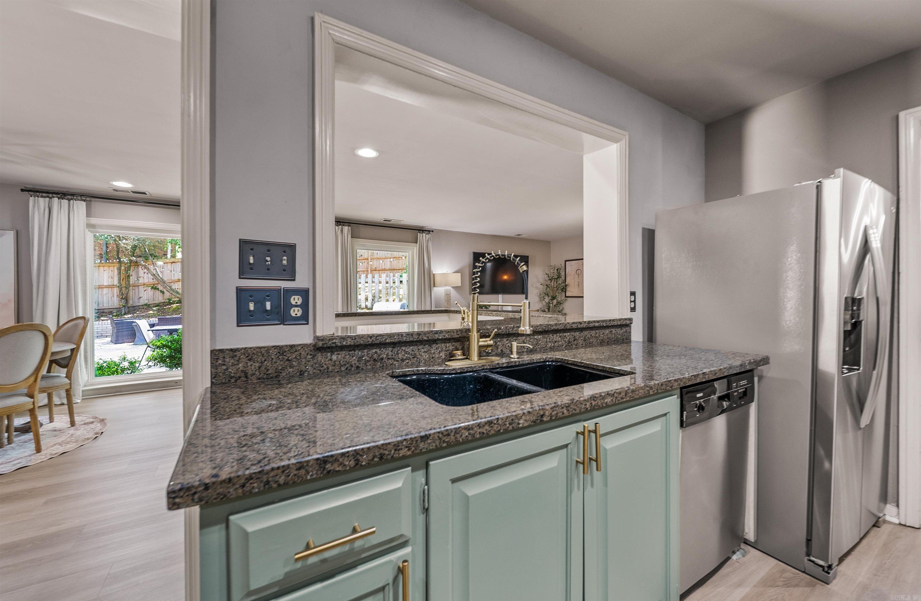 PLEASANT VALLEY - Residential
