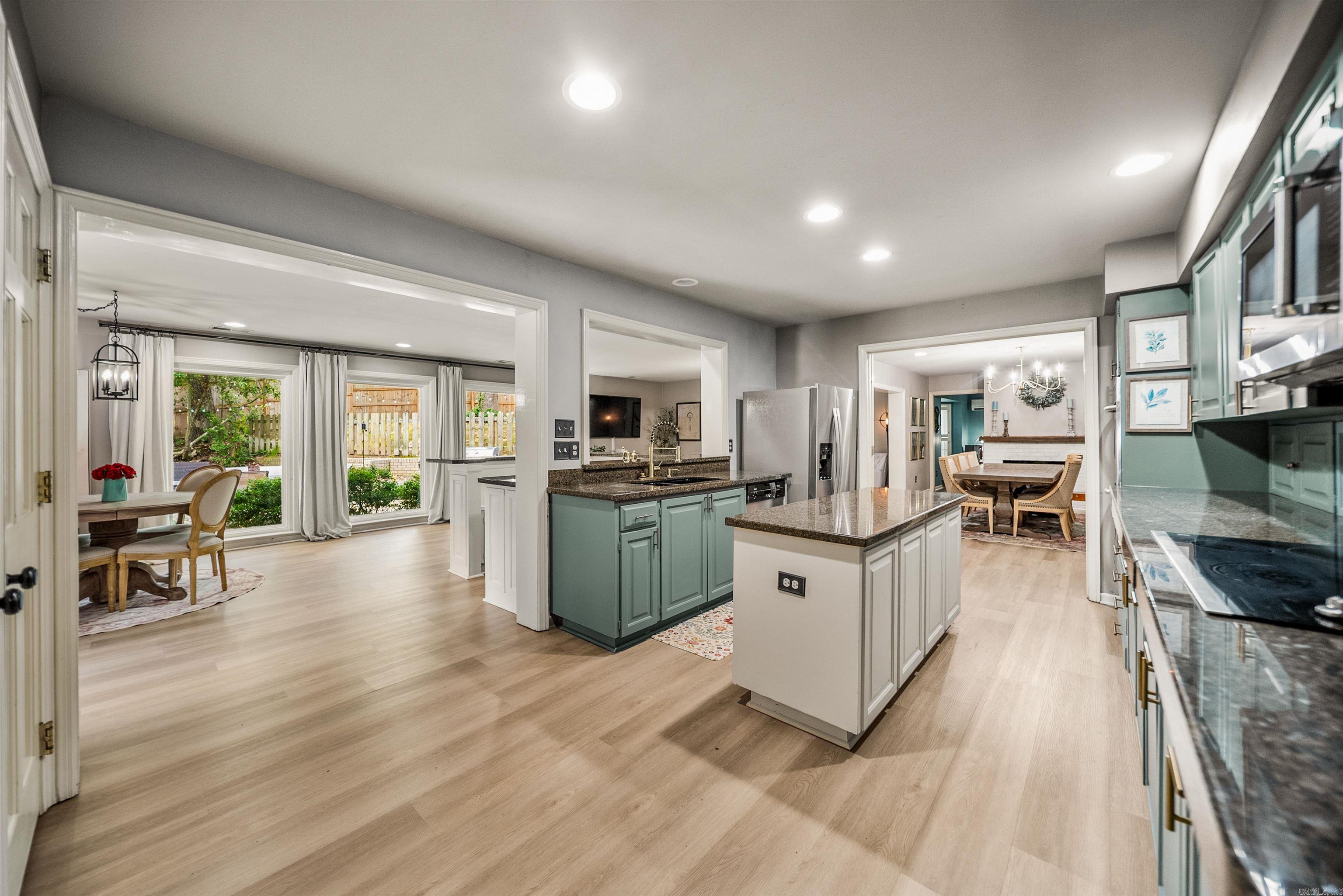 PLEASANT VALLEY - Residential