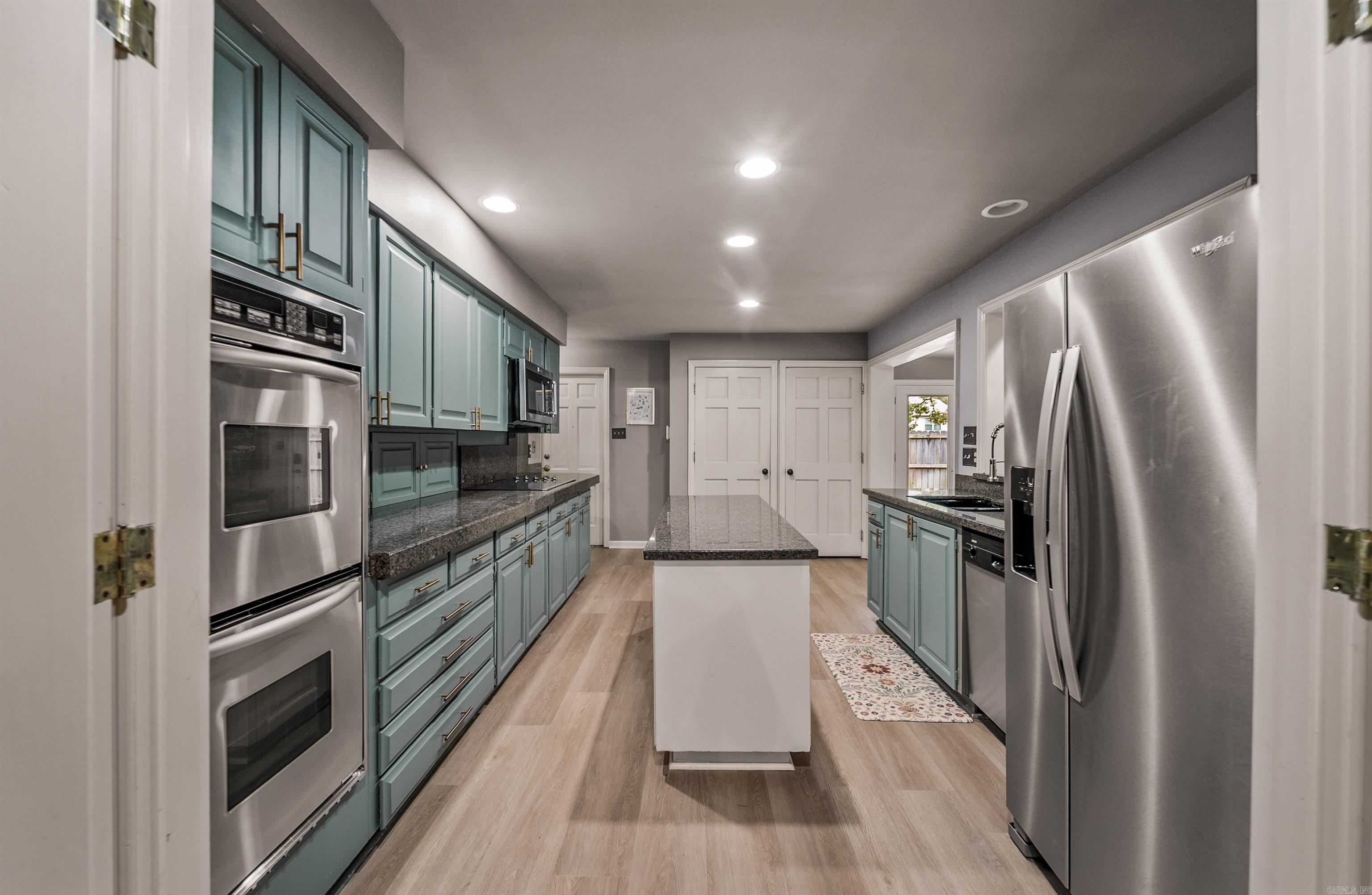 PLEASANT VALLEY - Residential