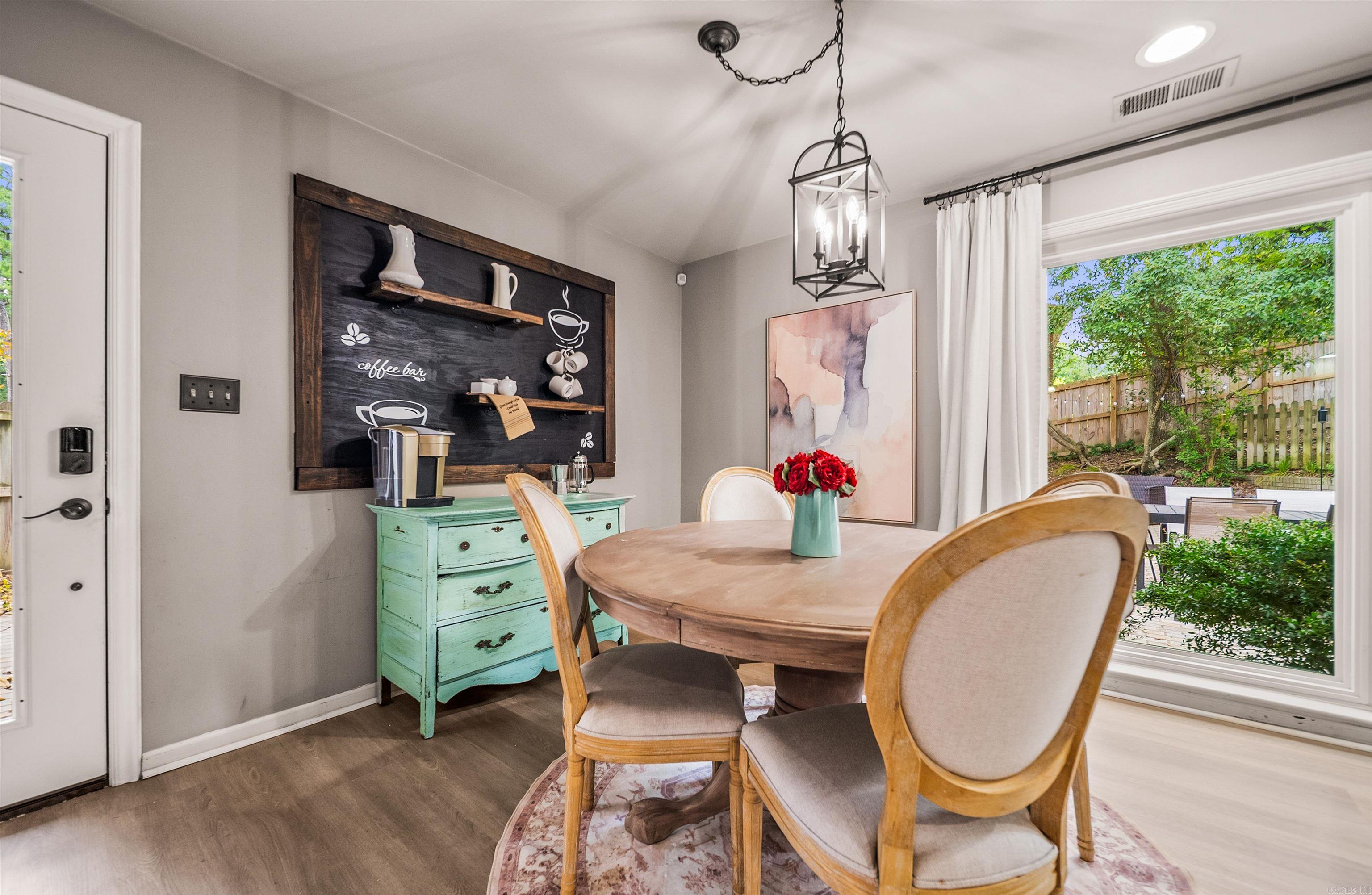 PLEASANT VALLEY - Residential