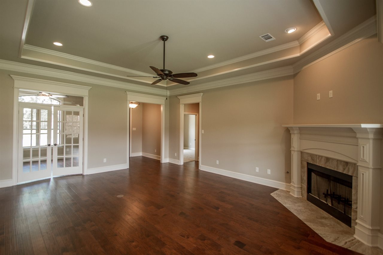 MILLERS GLENN - Residential