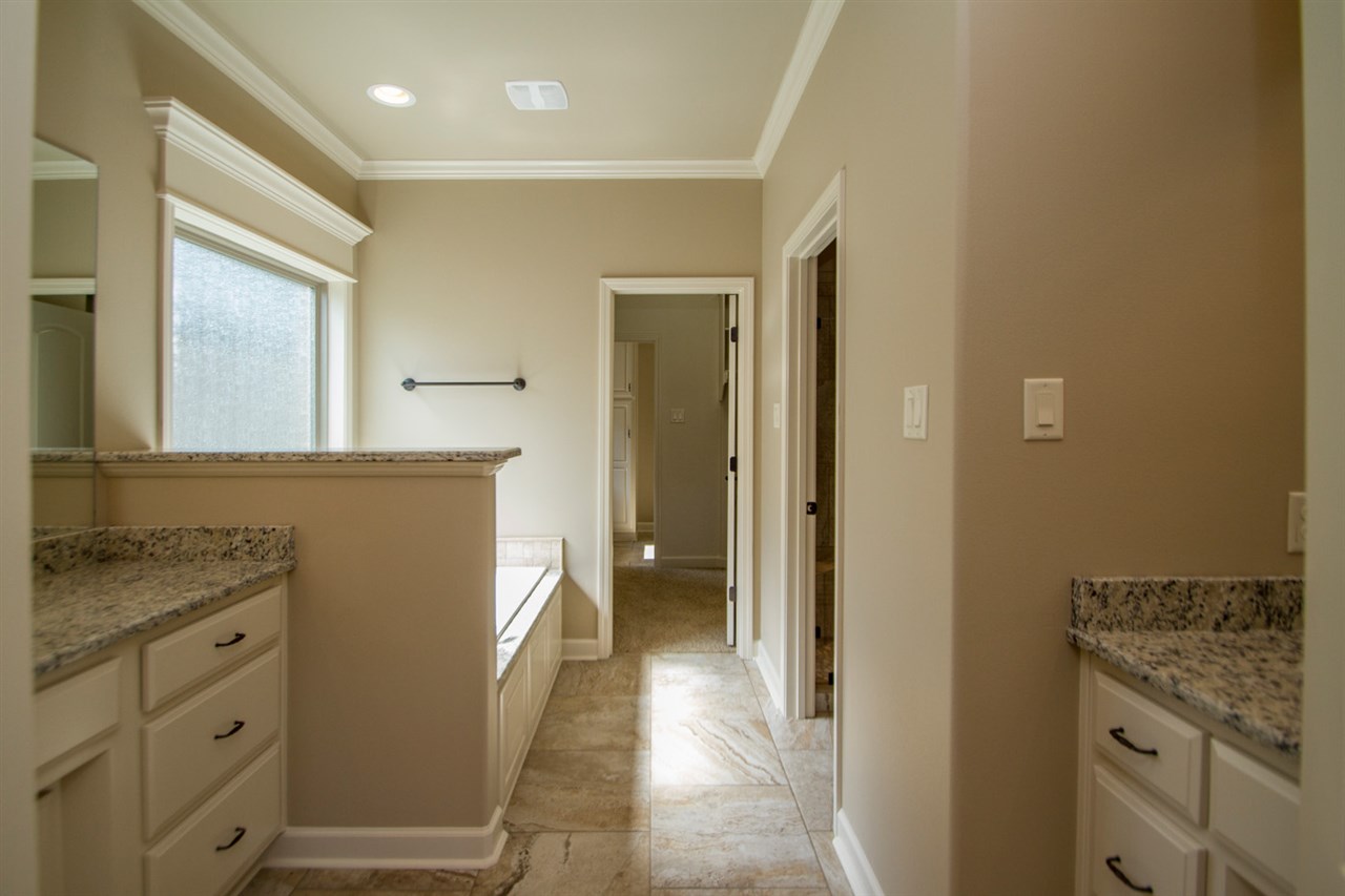 MILLERS GLENN - Residential