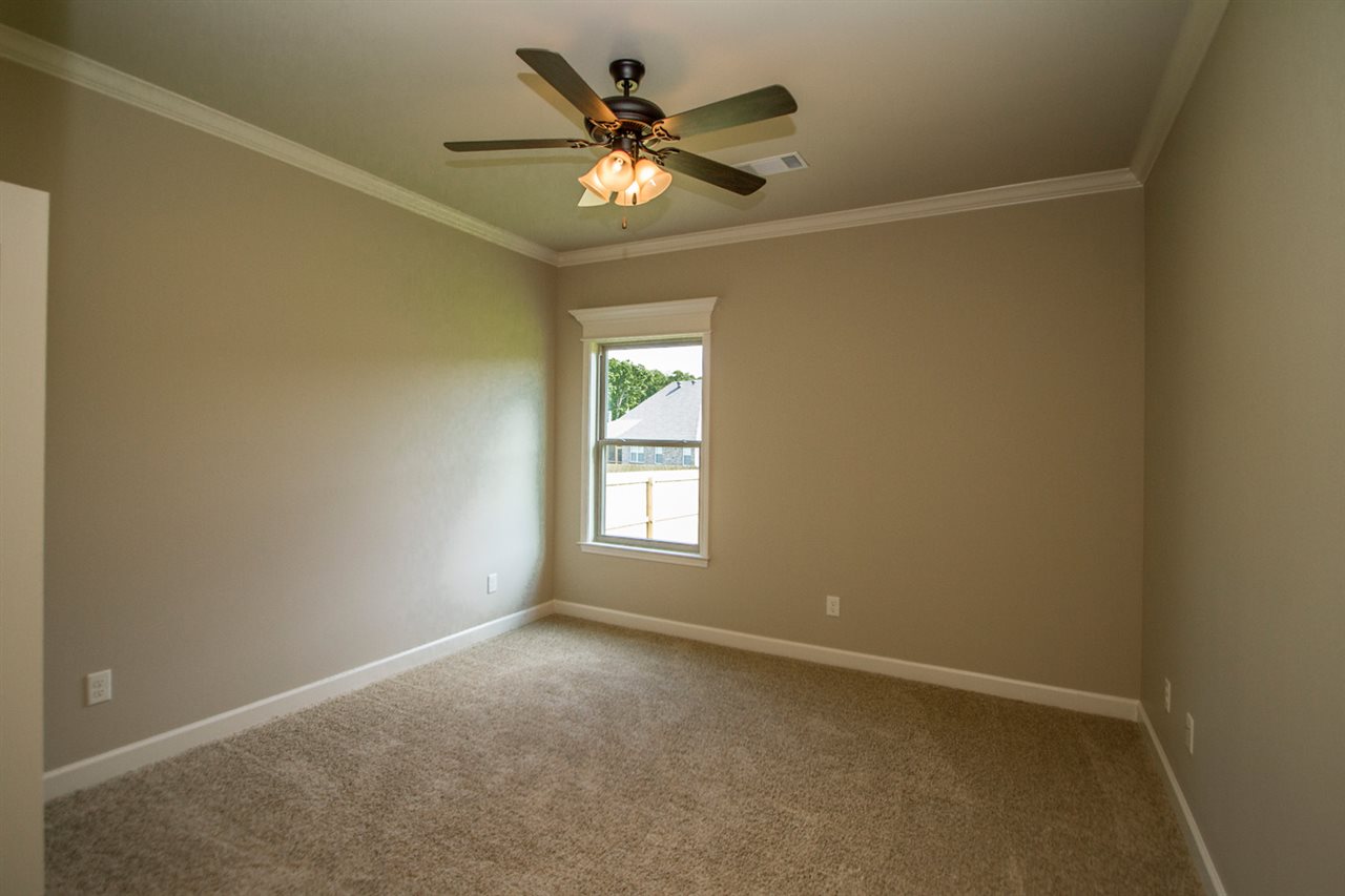 MILLERS GLENN - Residential