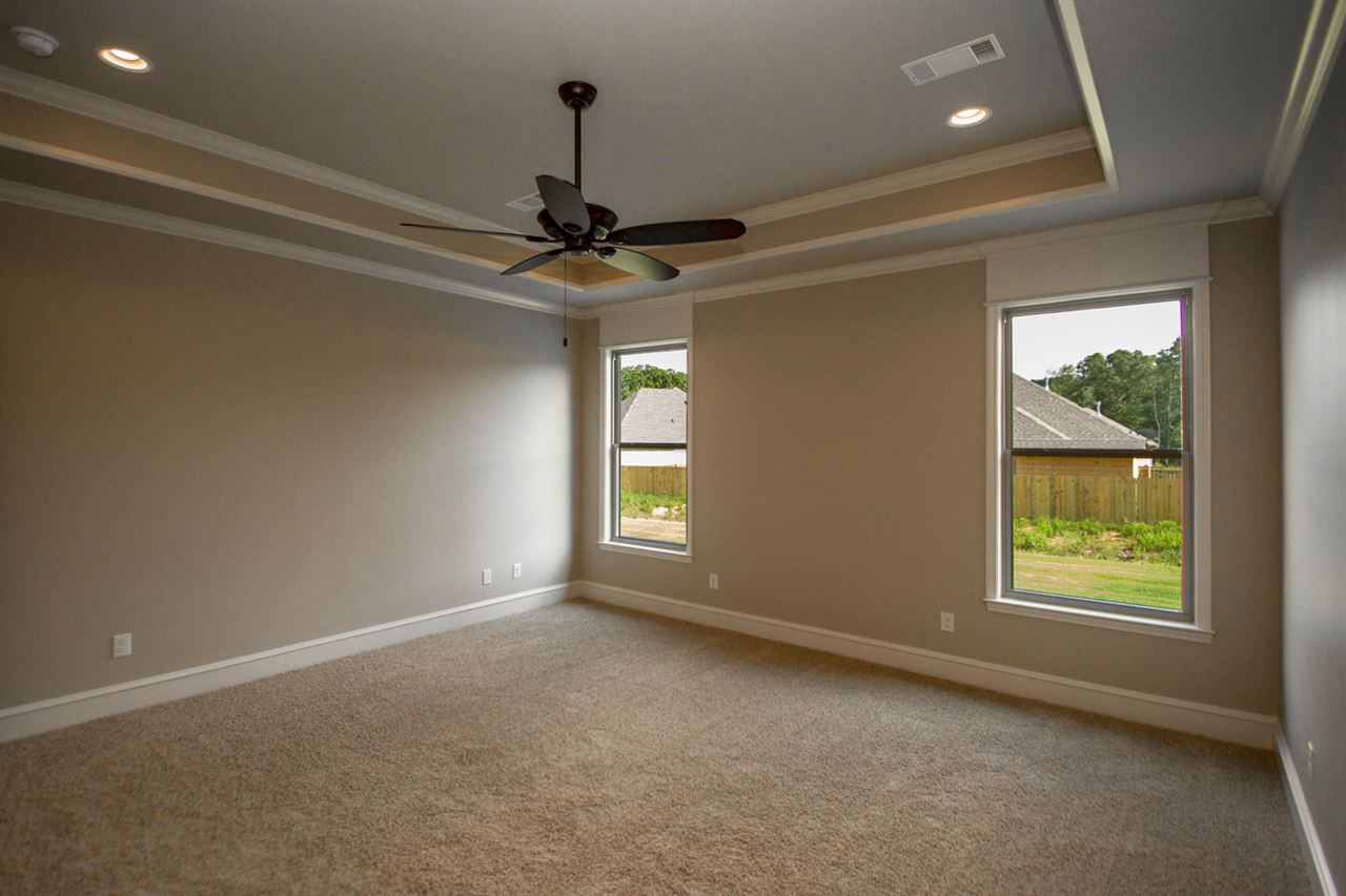 MILLERS GLENN - Residential