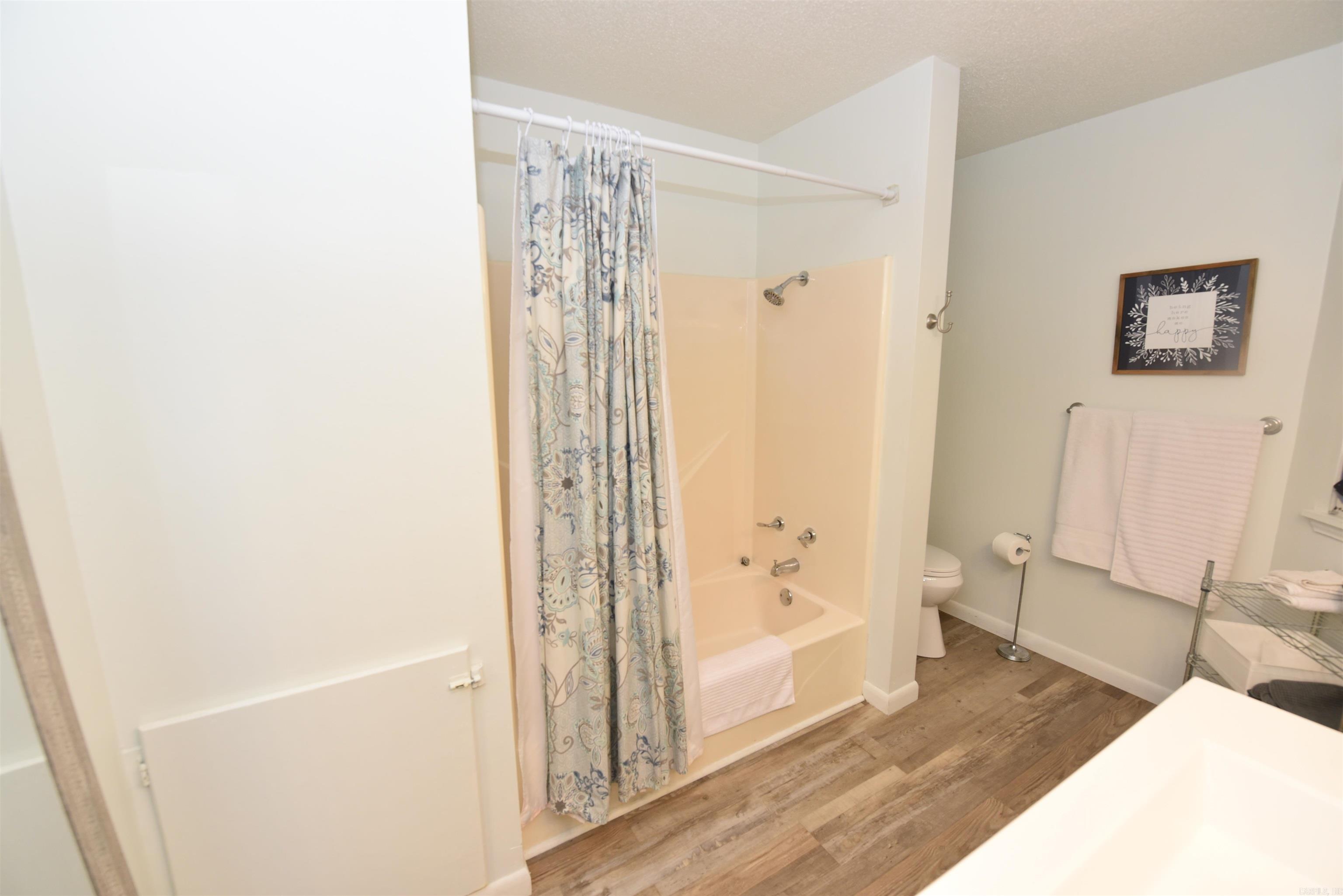 SUMMERHILL PLACE CONDOS - Residential