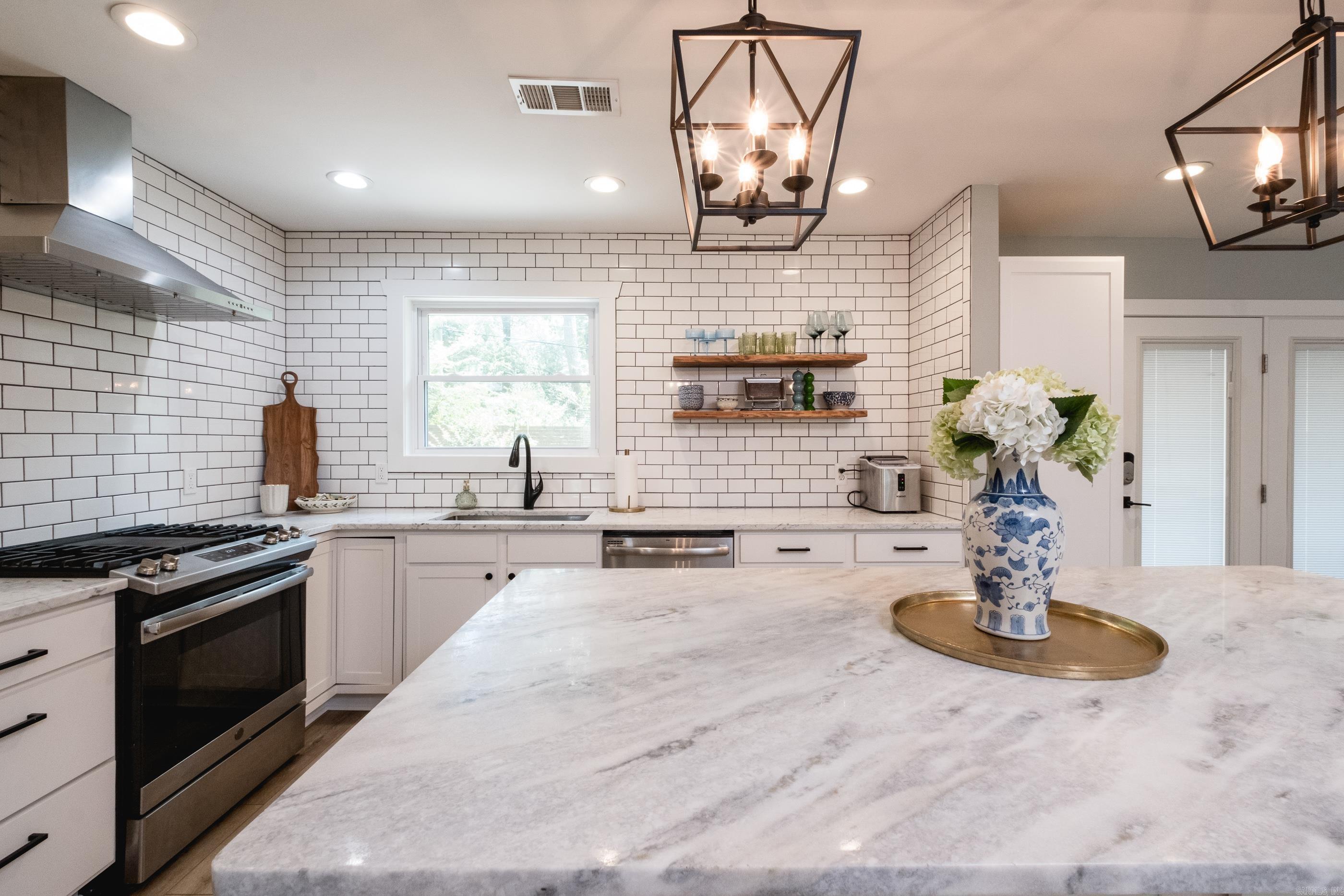 KILLARNEY ADDN - Residential