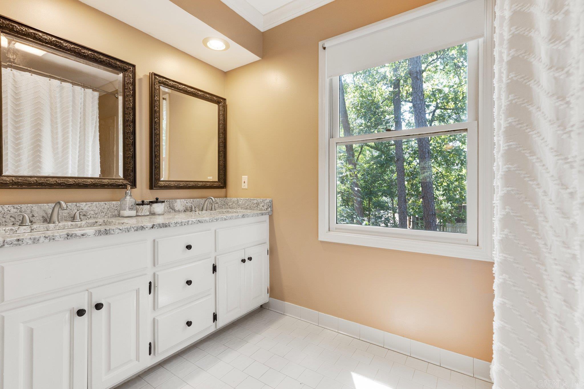 ST CHARLES ADDN - Residential