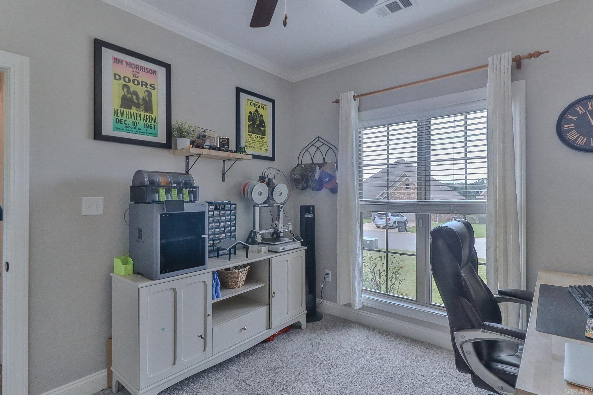TWIN OAKS - Residential