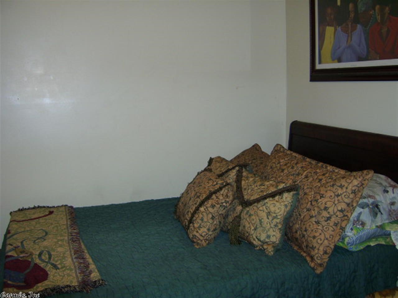 PECAN LAKE - Residential