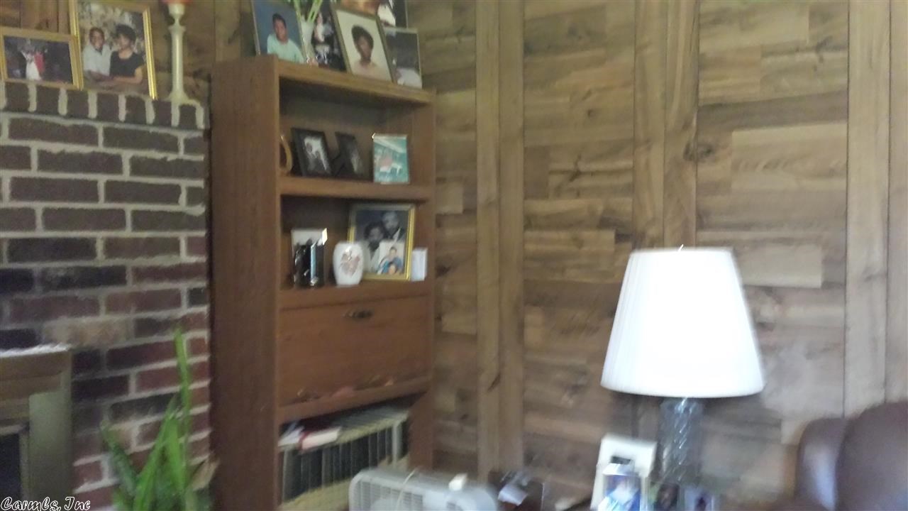 PECAN LAKE - Residential