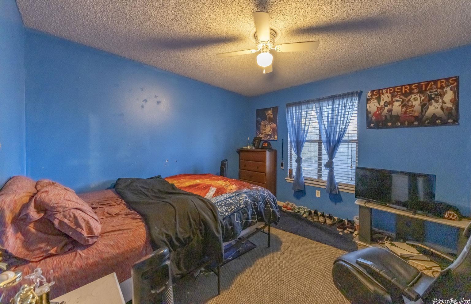INDIAN HILLS - Residential