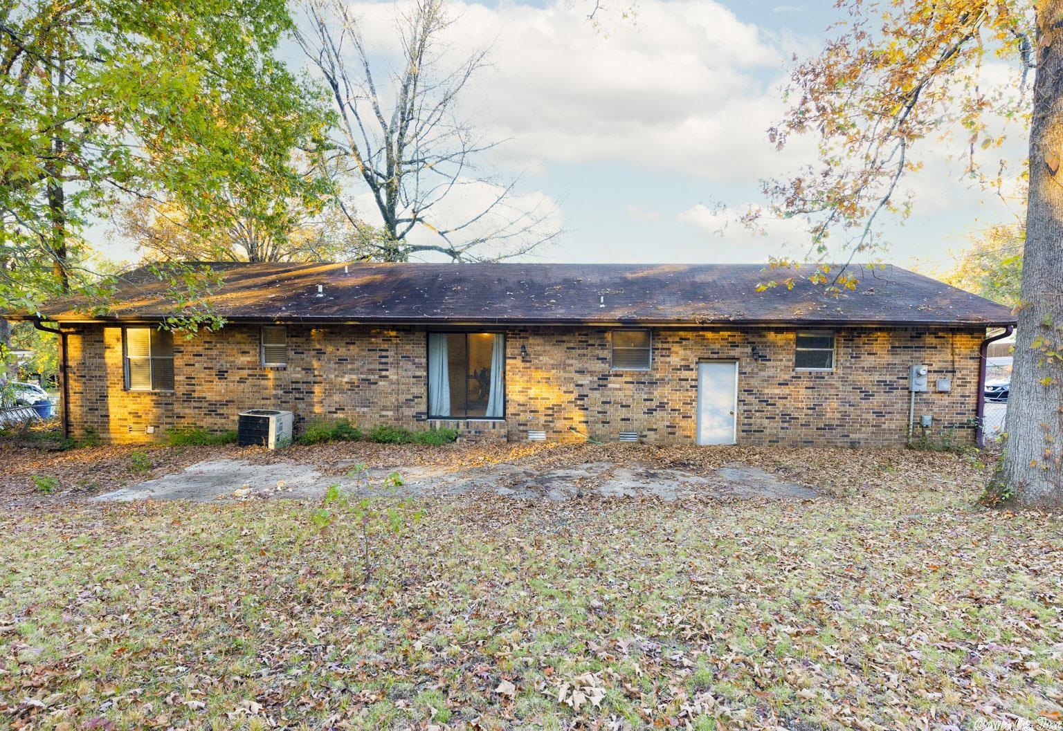 INDIAN HILLS - Residential