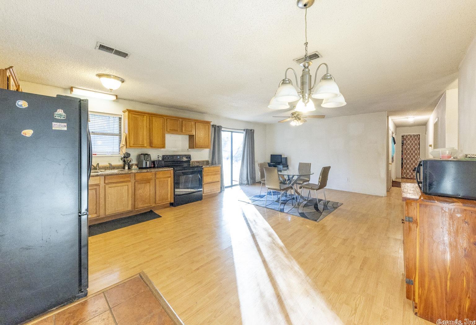 INDIAN HILLS - Residential