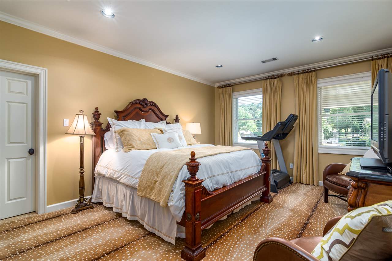 HICKORY CREEK - Residential