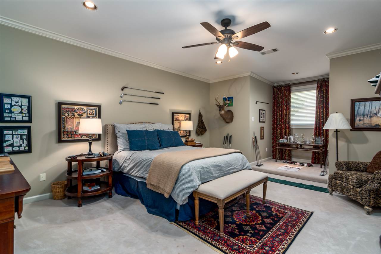 HICKORY CREEK - Residential