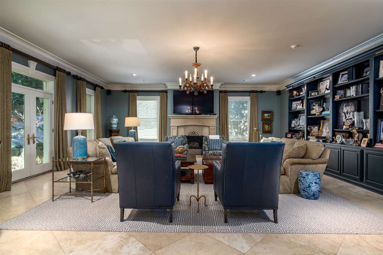 HICKORY CREEK - Residential
