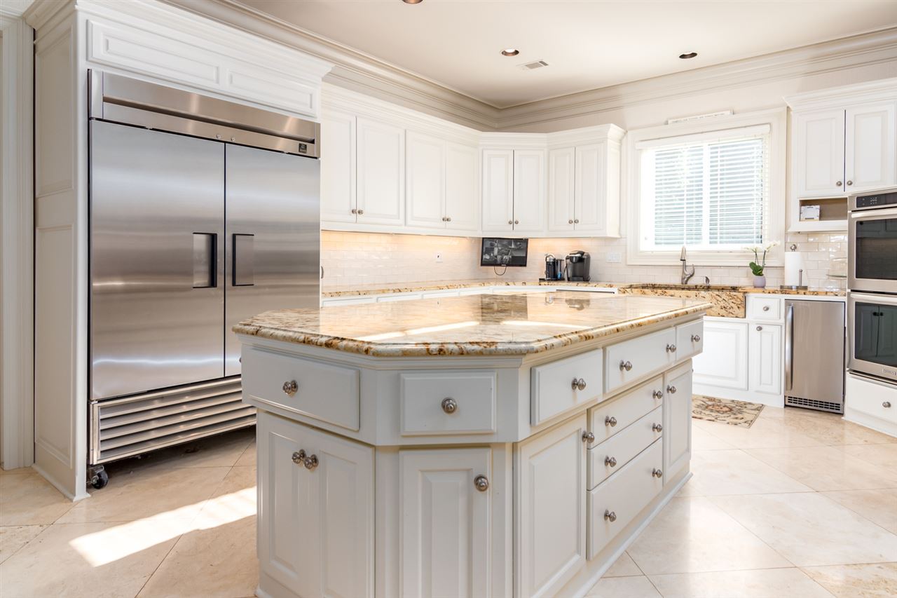 HICKORY CREEK - Residential