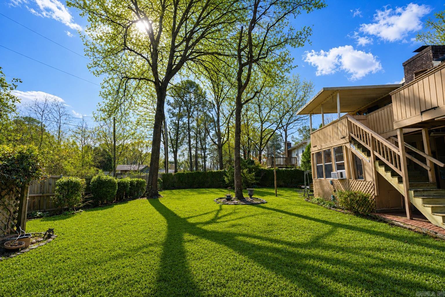 COLONY WEST - Residential