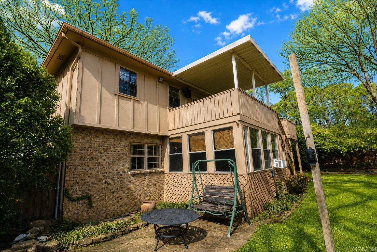 COLONY WEST - Residential
