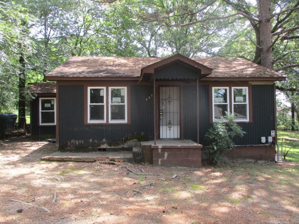 NEW price!!! AGENT SEE REMARKS REGARDING SUBMITTING OFFERS.  This cute 2 bedroom 1 bath home is located less than 5 min from UALR and has lots of potential.  Don't miss out on this great space buy!!