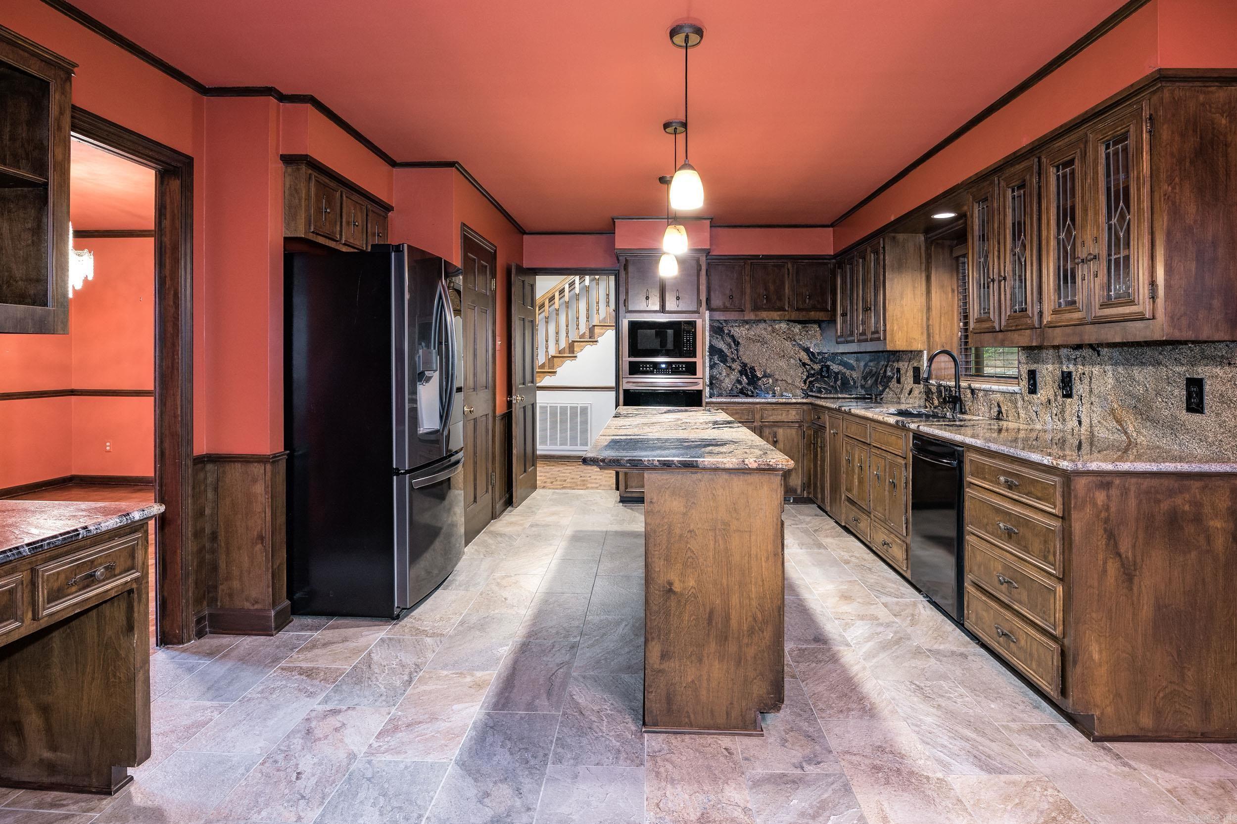 PLEASANT VALLEY - Residential