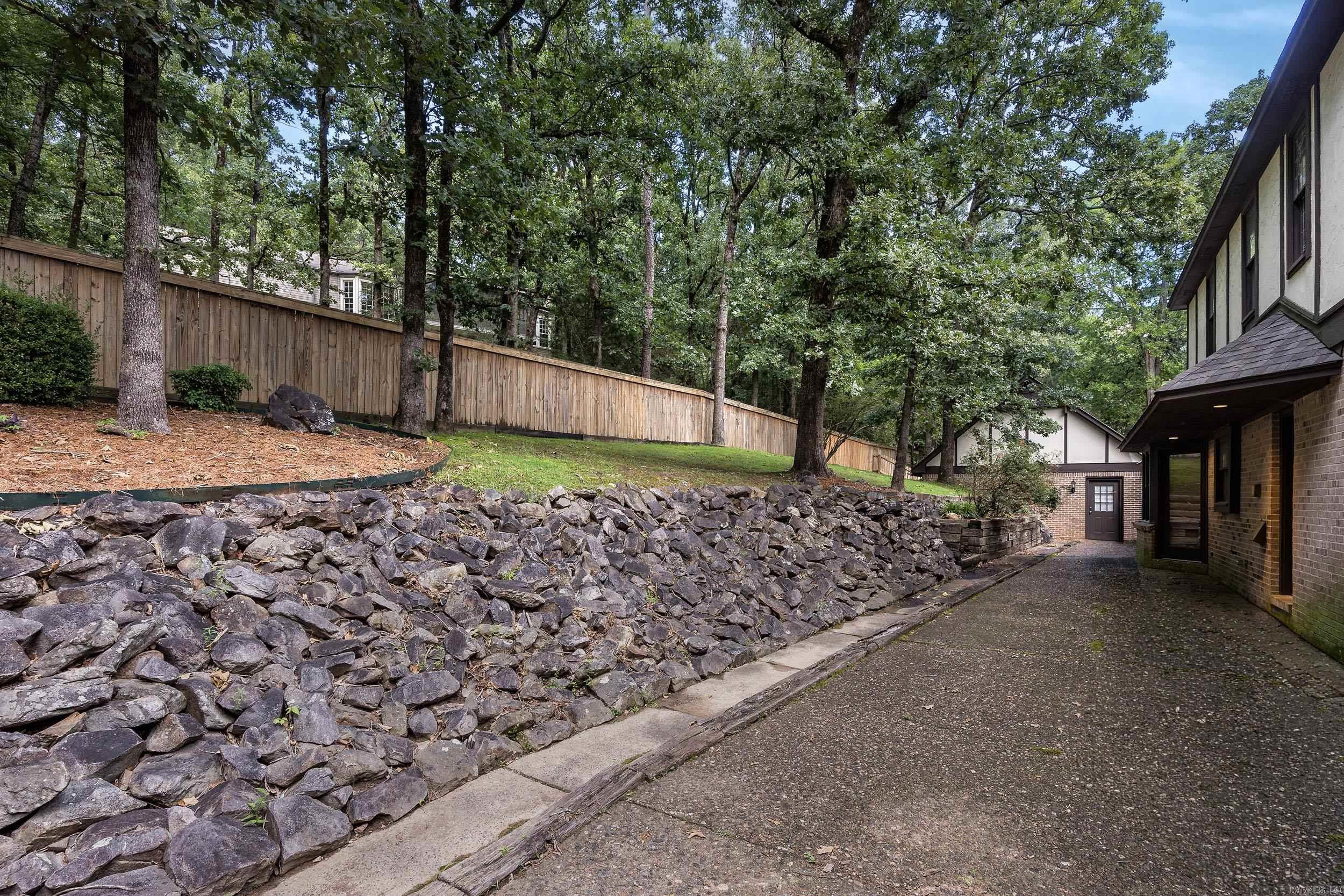 PLEASANT VALLEY - Residential
