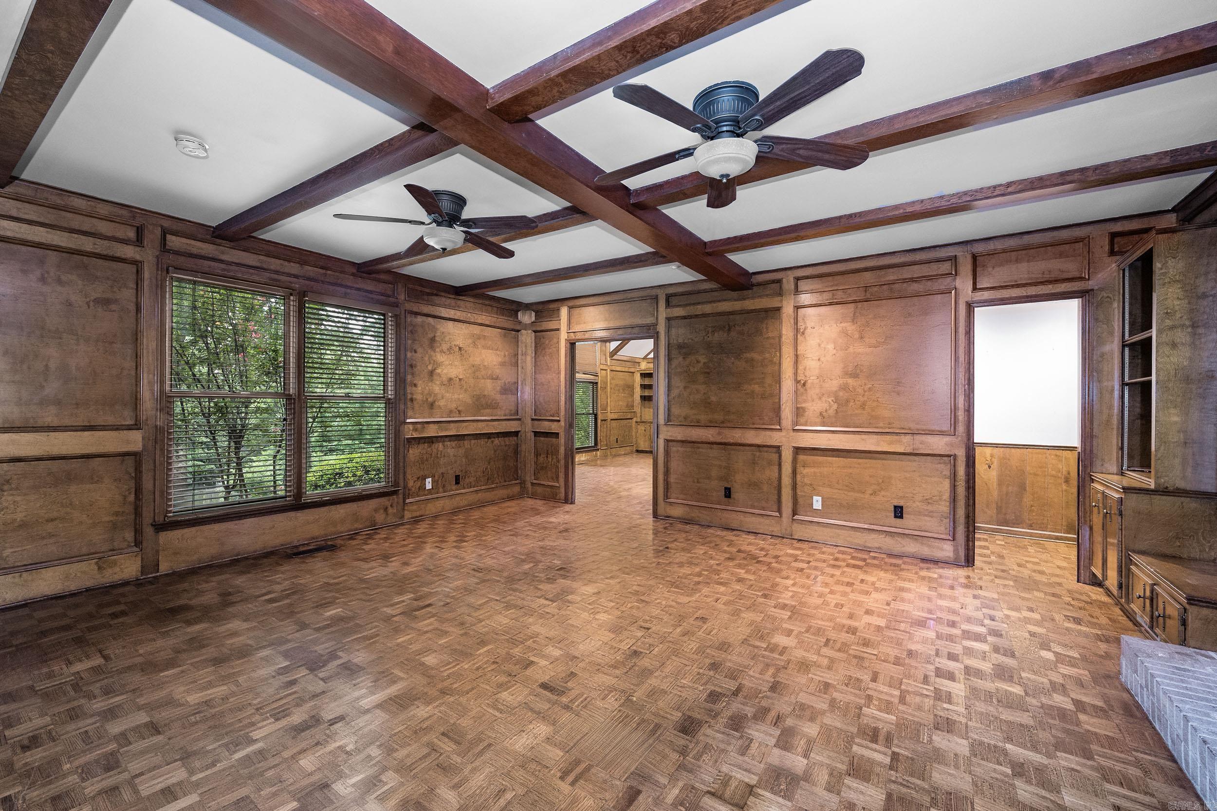 PLEASANT VALLEY - Residential