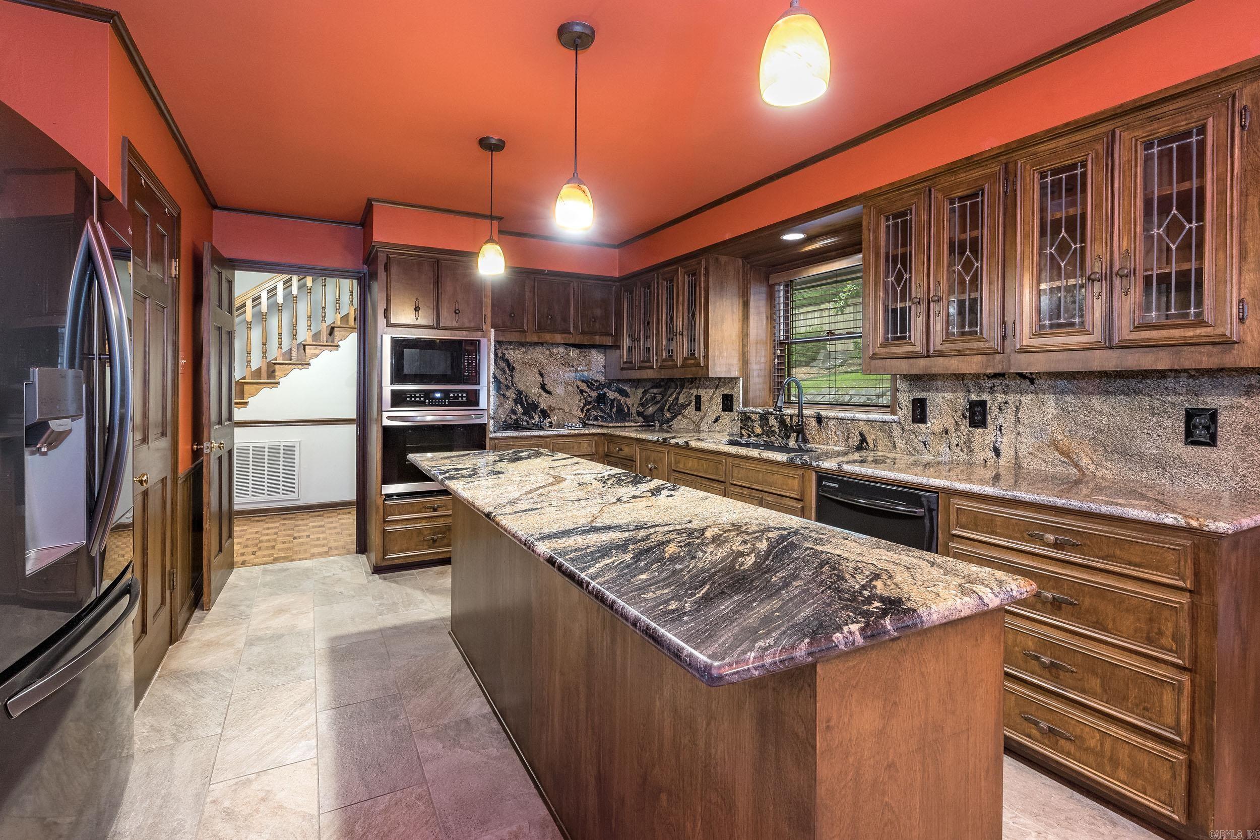 PLEASANT VALLEY - Residential