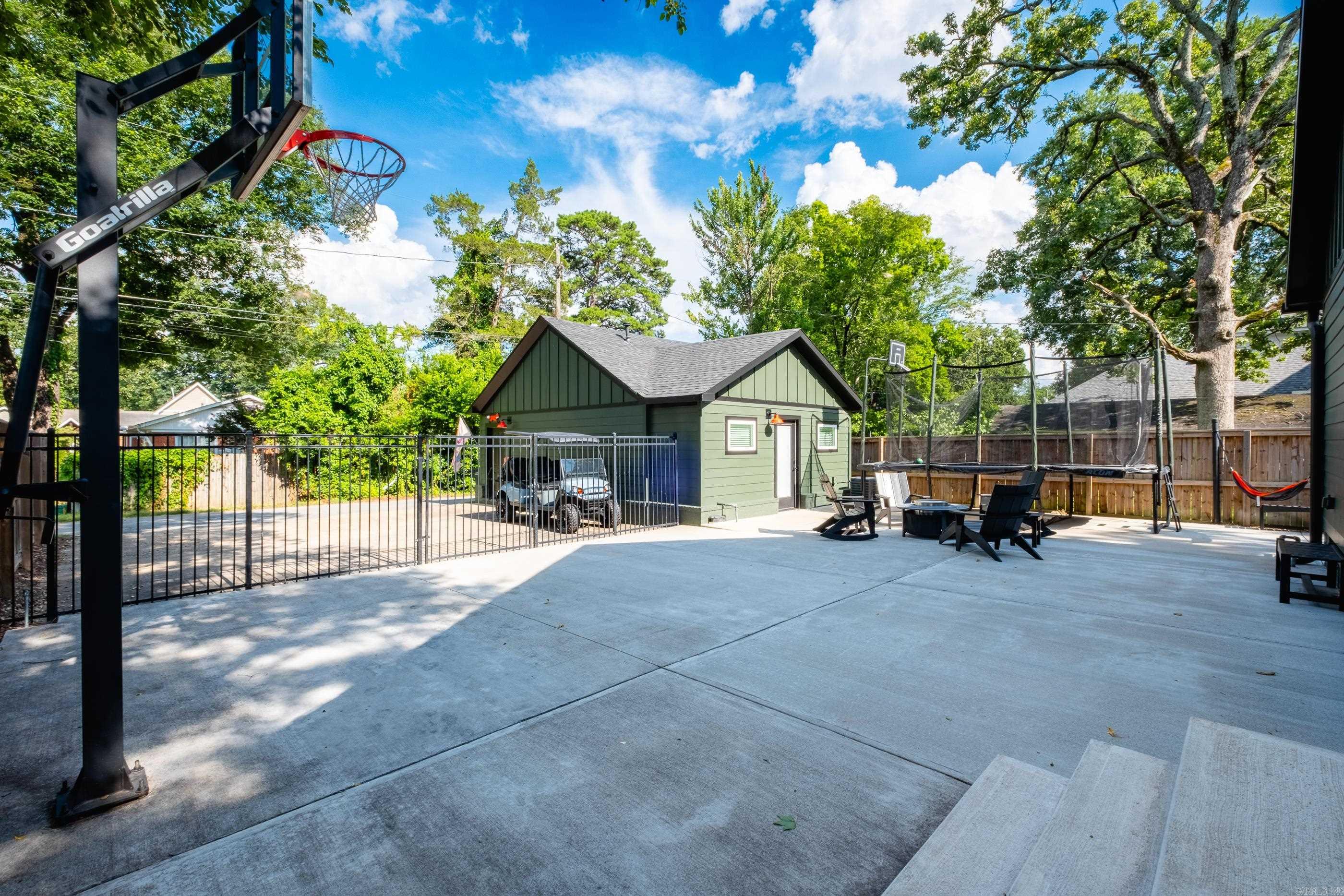 Englewood L1 - Residential