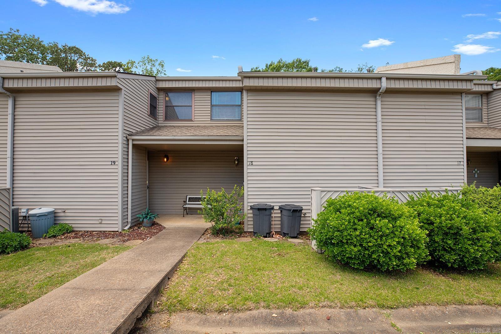 LAKEWOOD HILLS CONDO - Residential