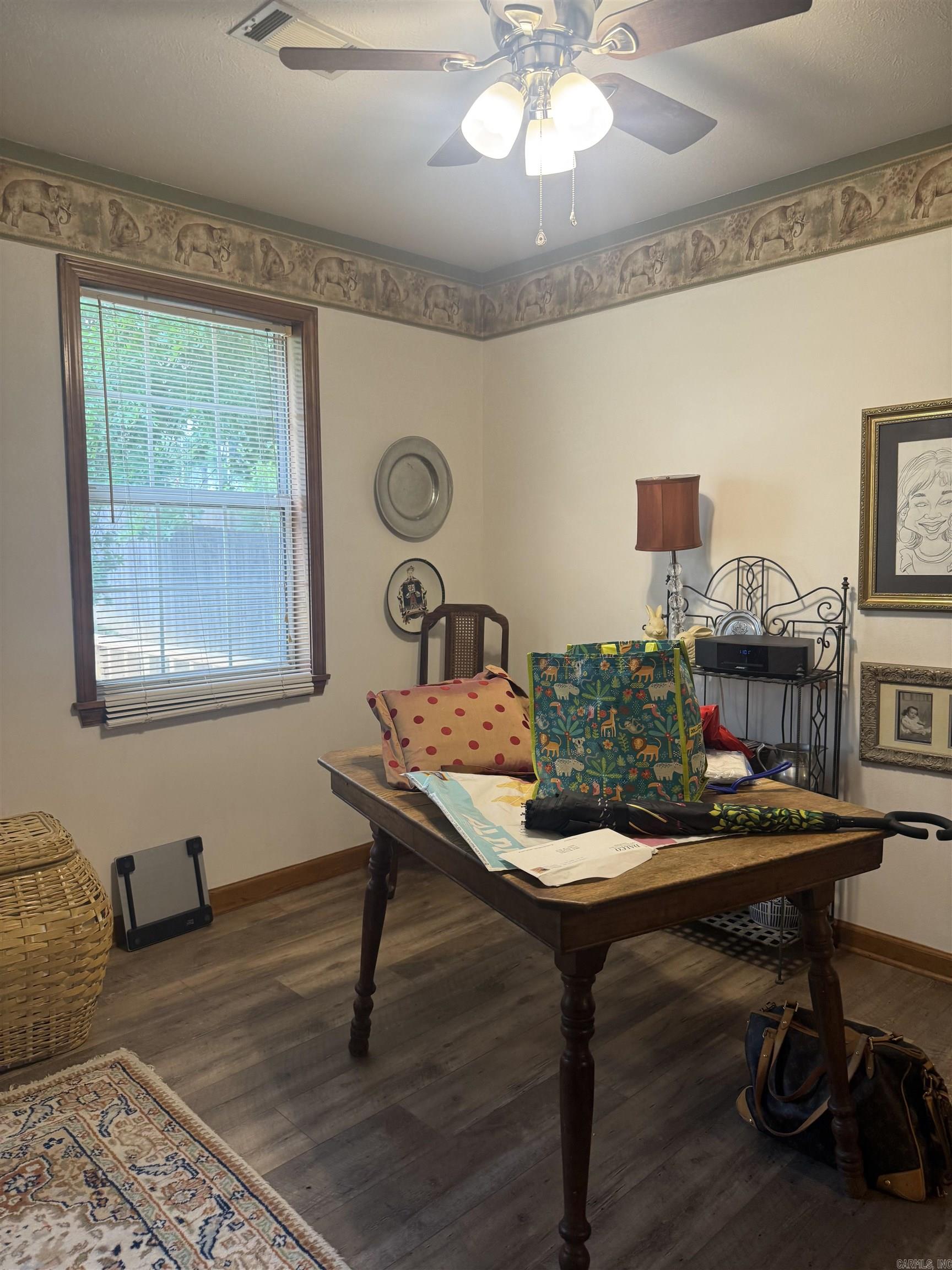 RIVER OAKS COMMONS - Residential