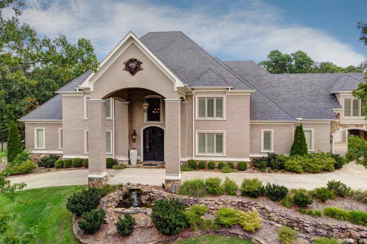 CHENAL DOWNS - Residential