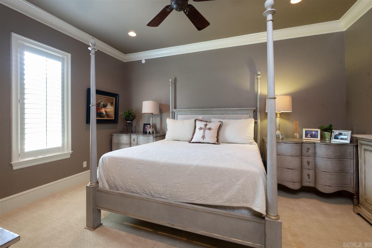 CHENAL DOWNS - Residential