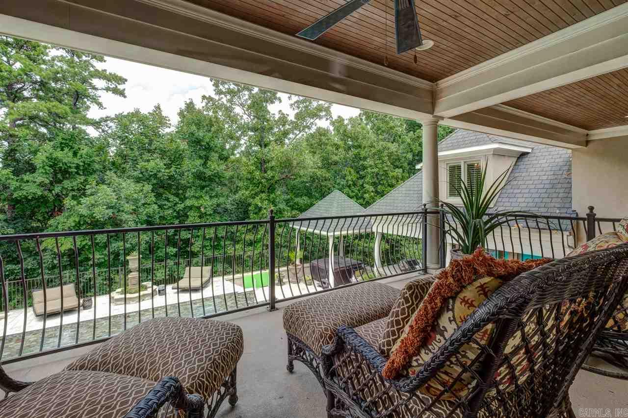CHENAL DOWNS - Residential