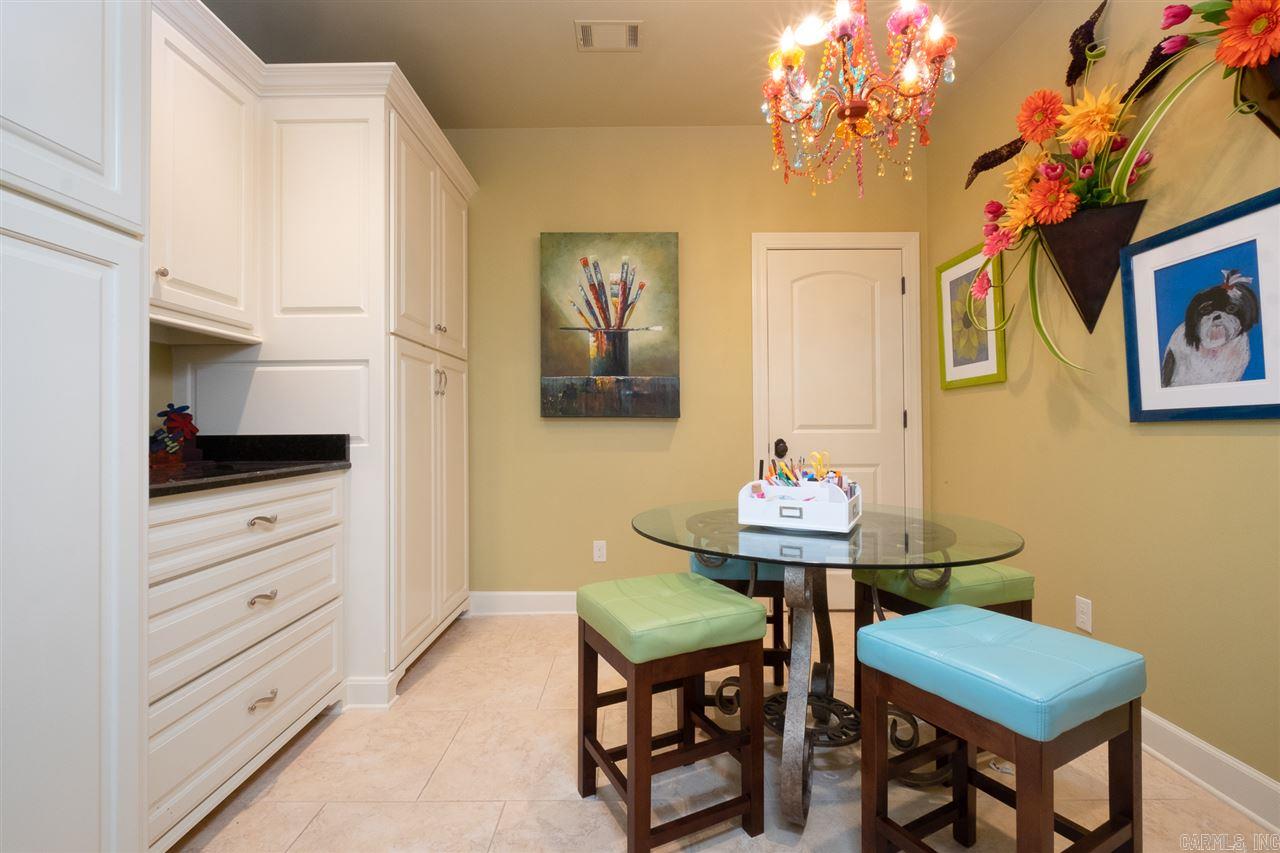 CHENAL DOWNS - Residential