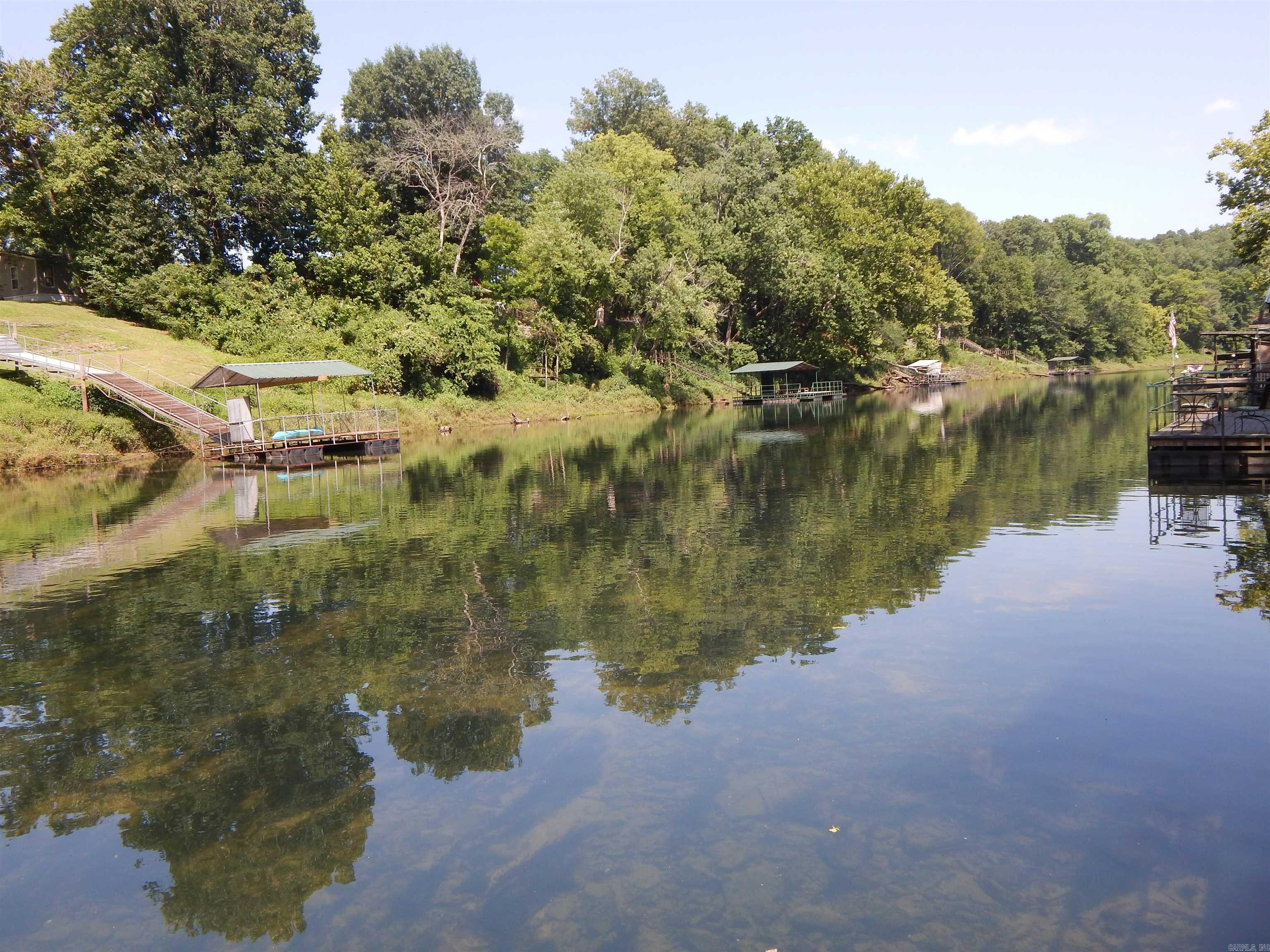 RED RIVER VALLEY - RIVER - Residential