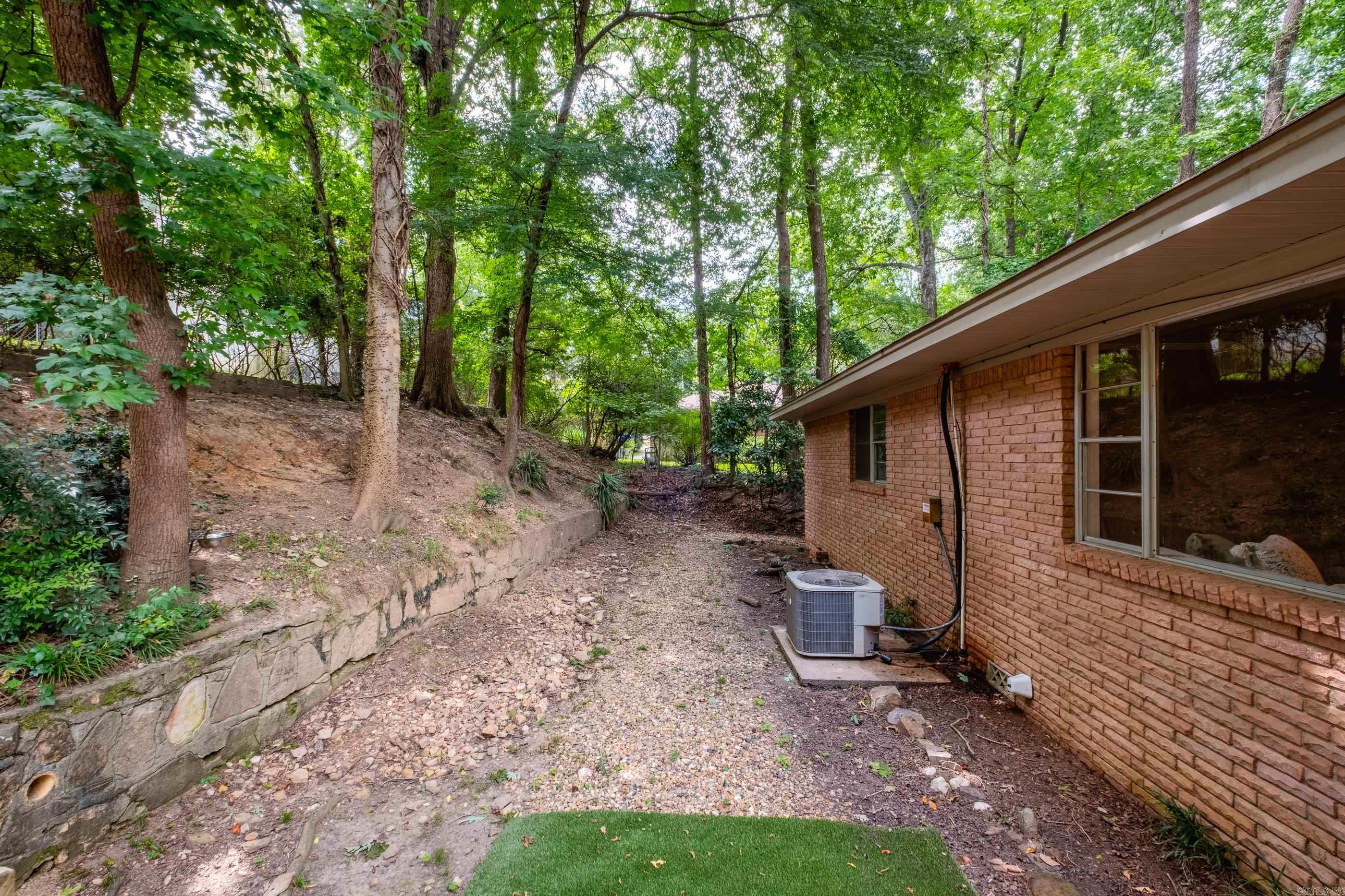 KINGWOOD PLACE - Residential