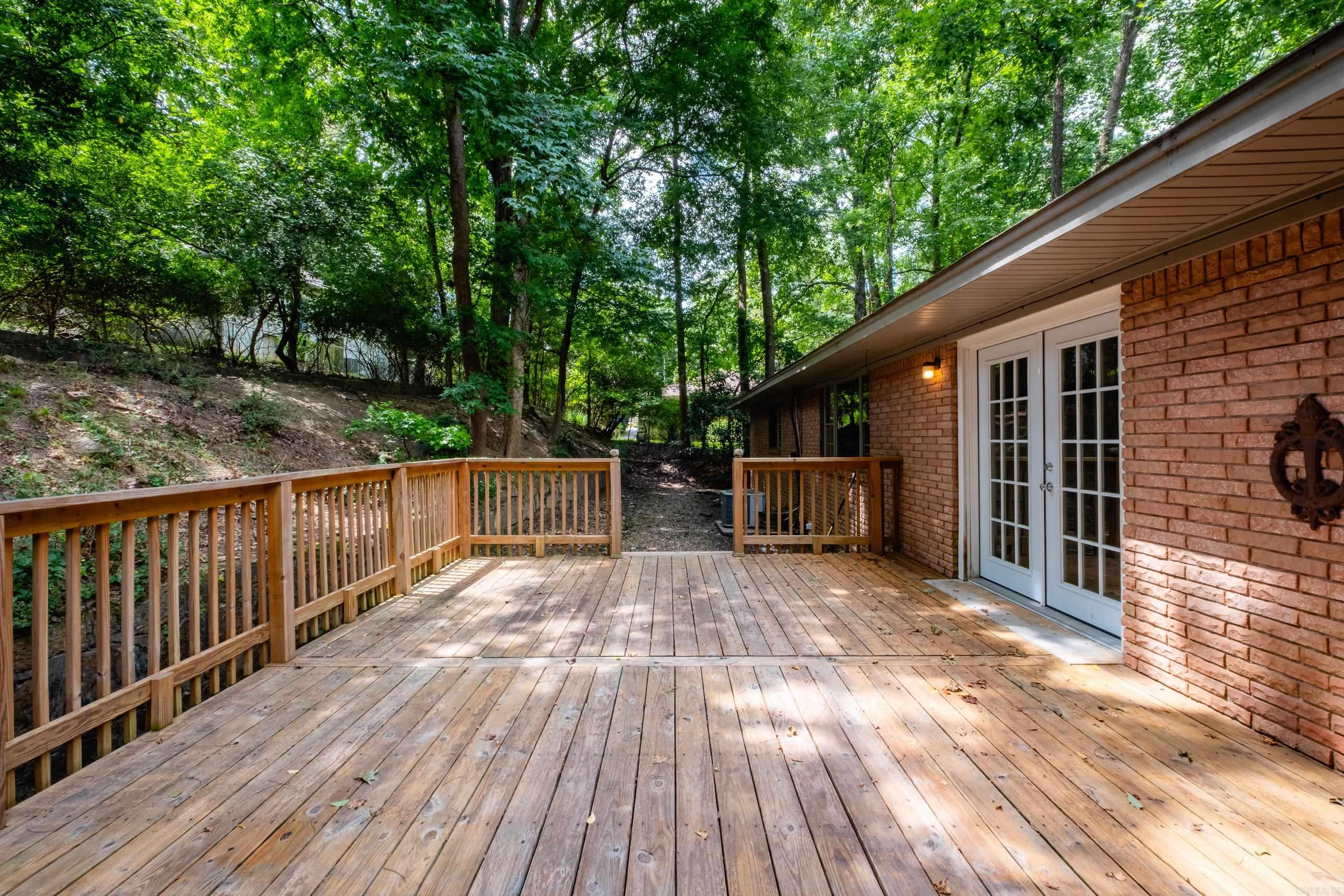 KINGWOOD PLACE - Residential